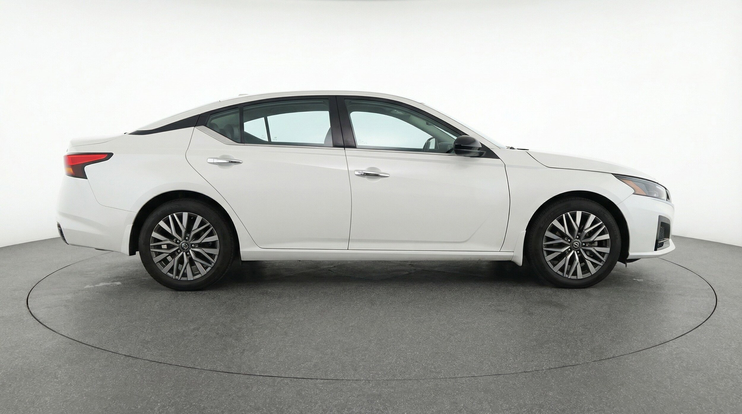 Thumbnail: 2025 Nissan Altima - 11