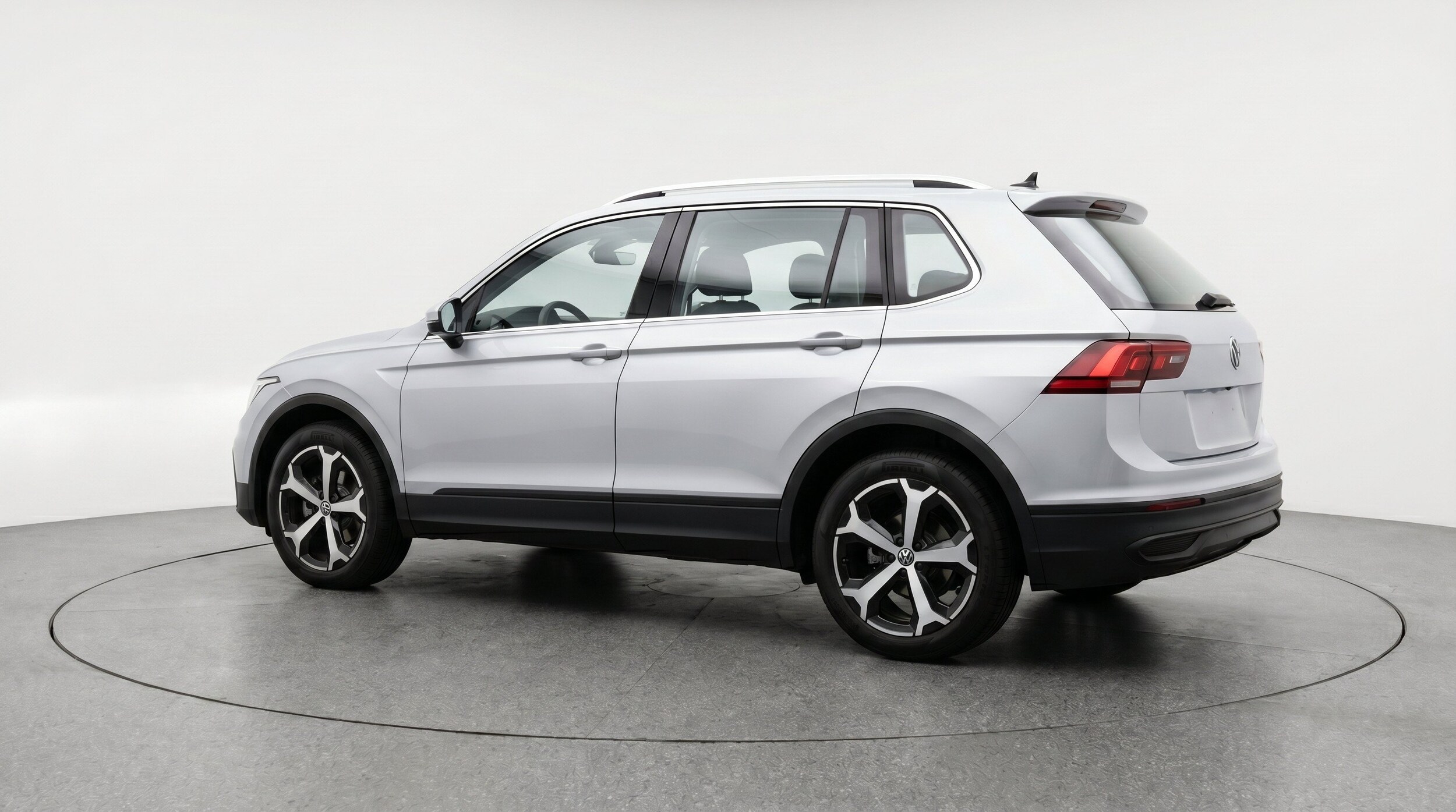 Thumbnail: 2026 Volkswagen Tiguan - 6