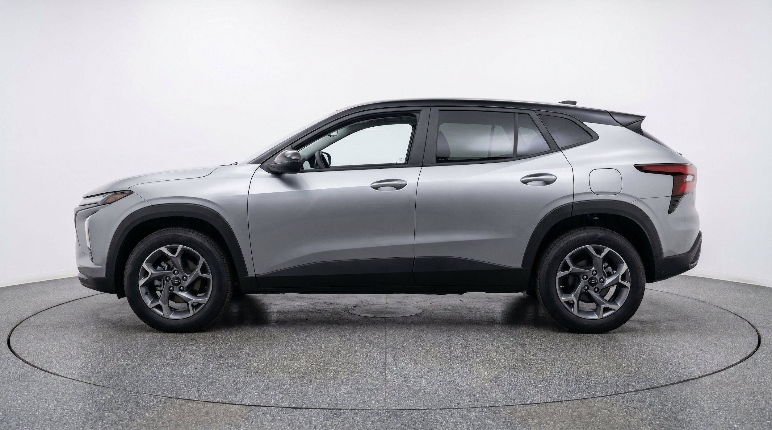 Thumbnail: 2025 Chevrolet Trax - 5