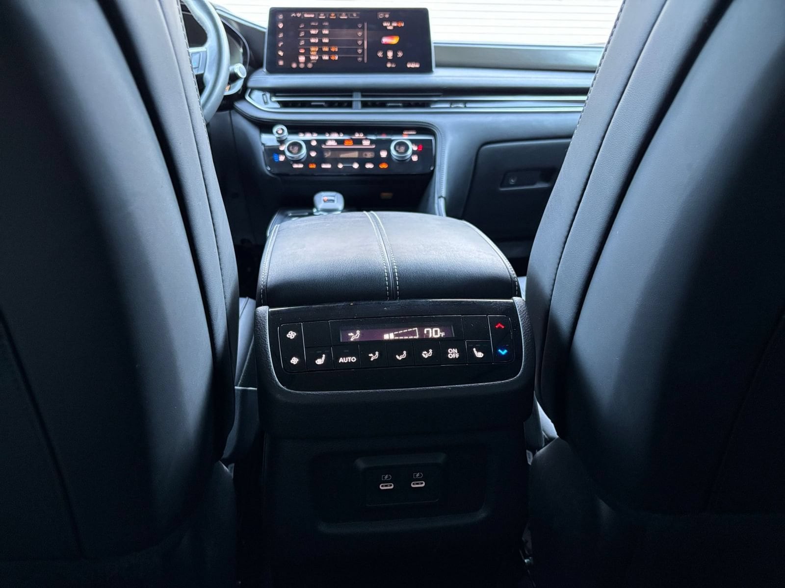 Thumbnail: 2026 INFINITI QX60 - 20
