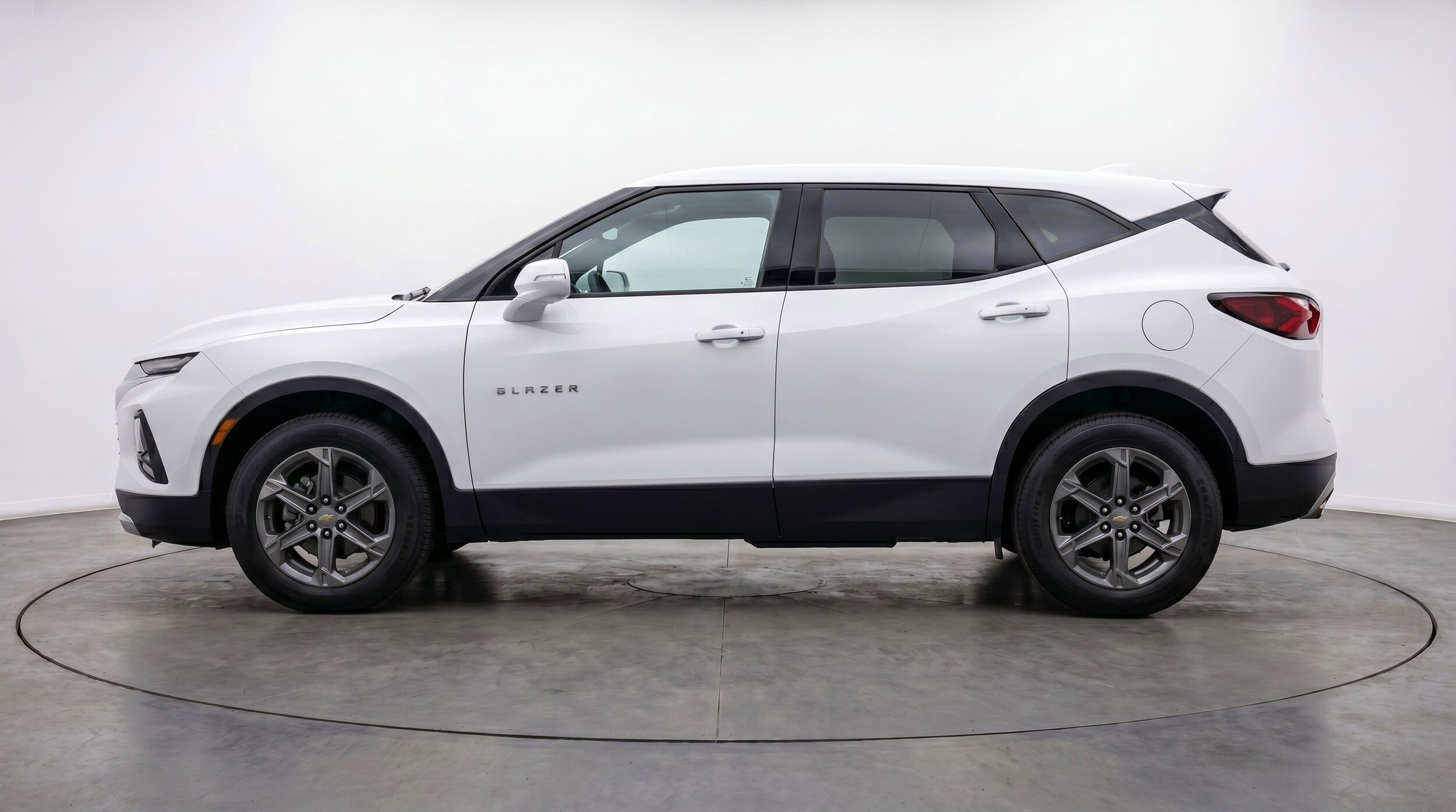 Thumbnail: 2025 Chevrolet Blazer - 5