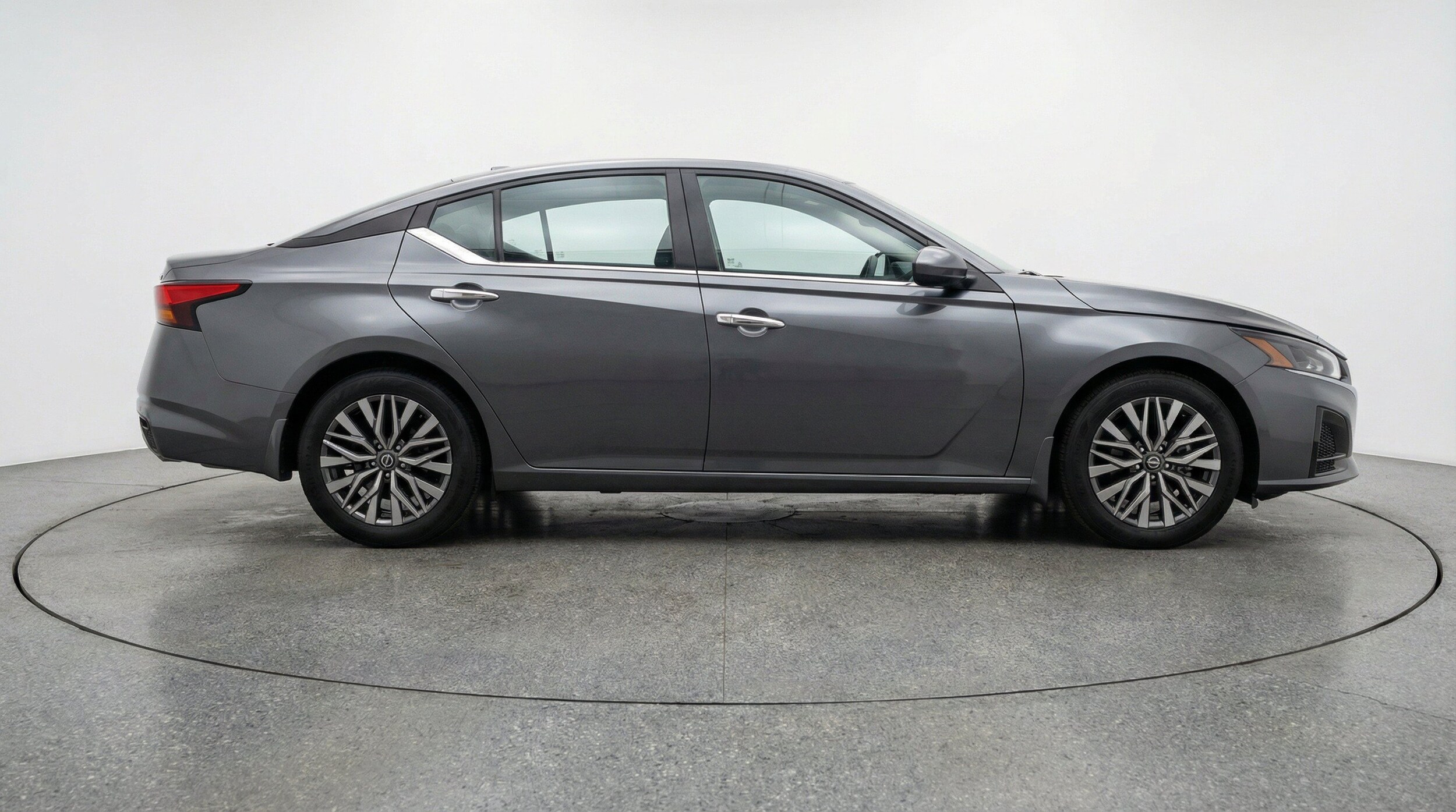 Thumbnail: 2025 Nissan Altima - 11