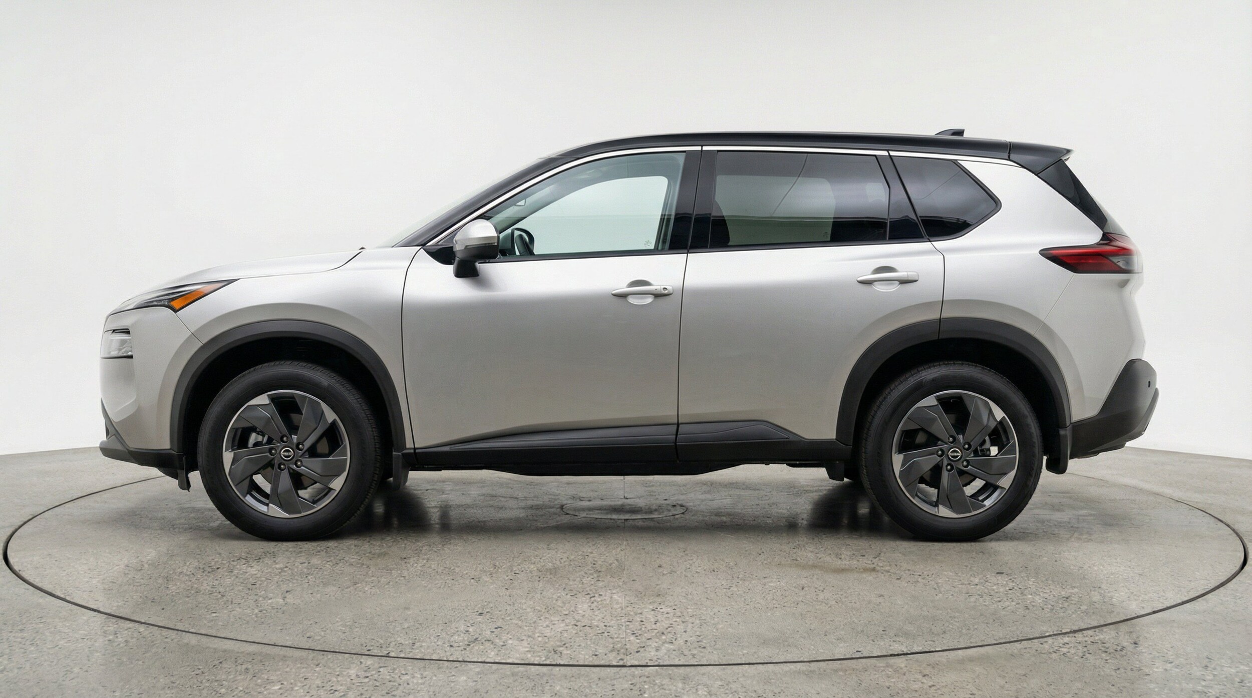 Thumbnail: 2025 Nissan Rogue - 5