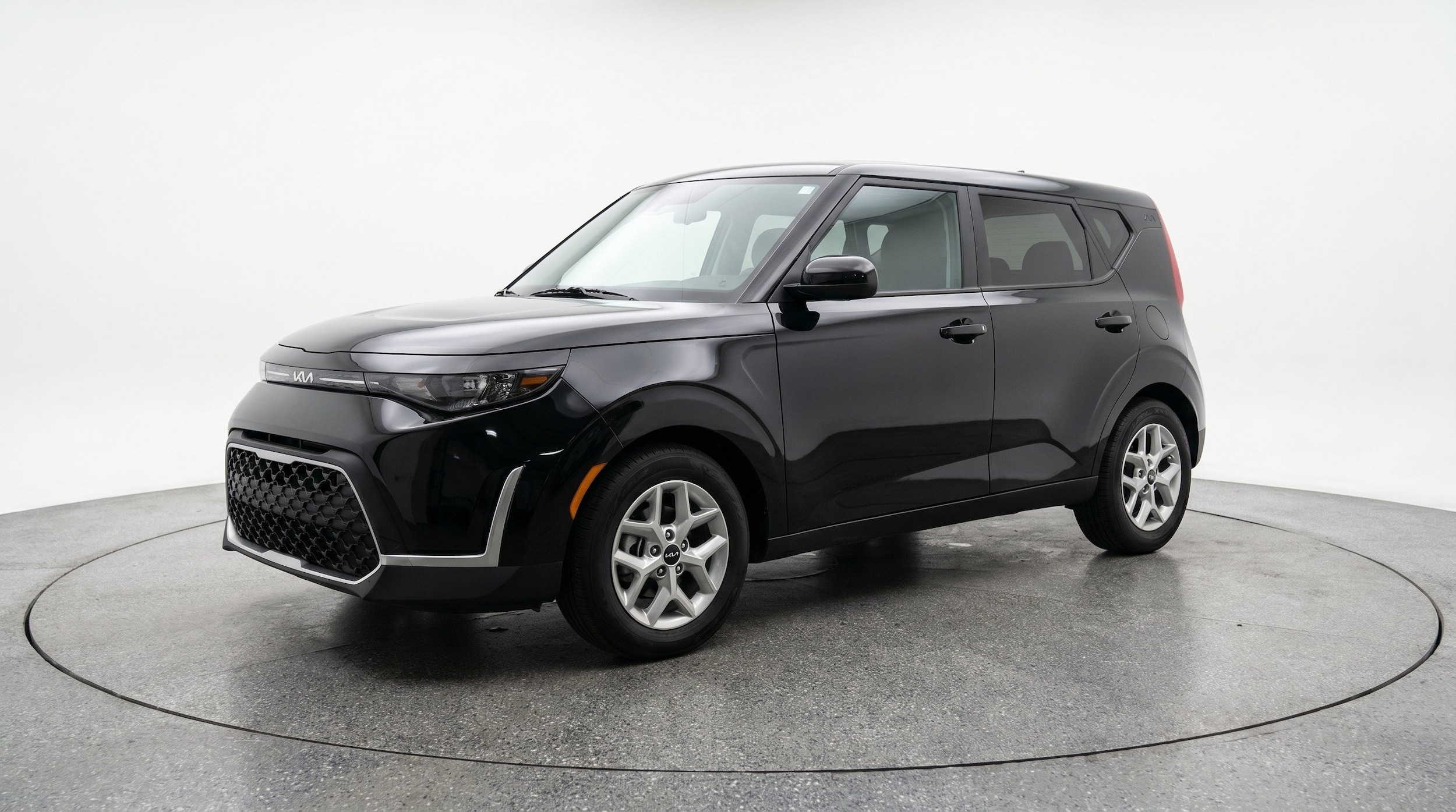 Thumbnail: 2025 Kia Soul - 3