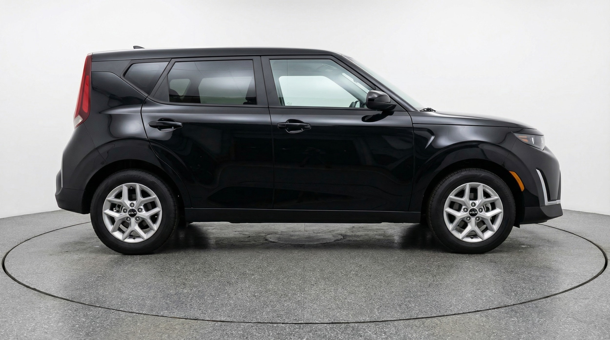 Thumbnail: 2025 Kia Soul - 8