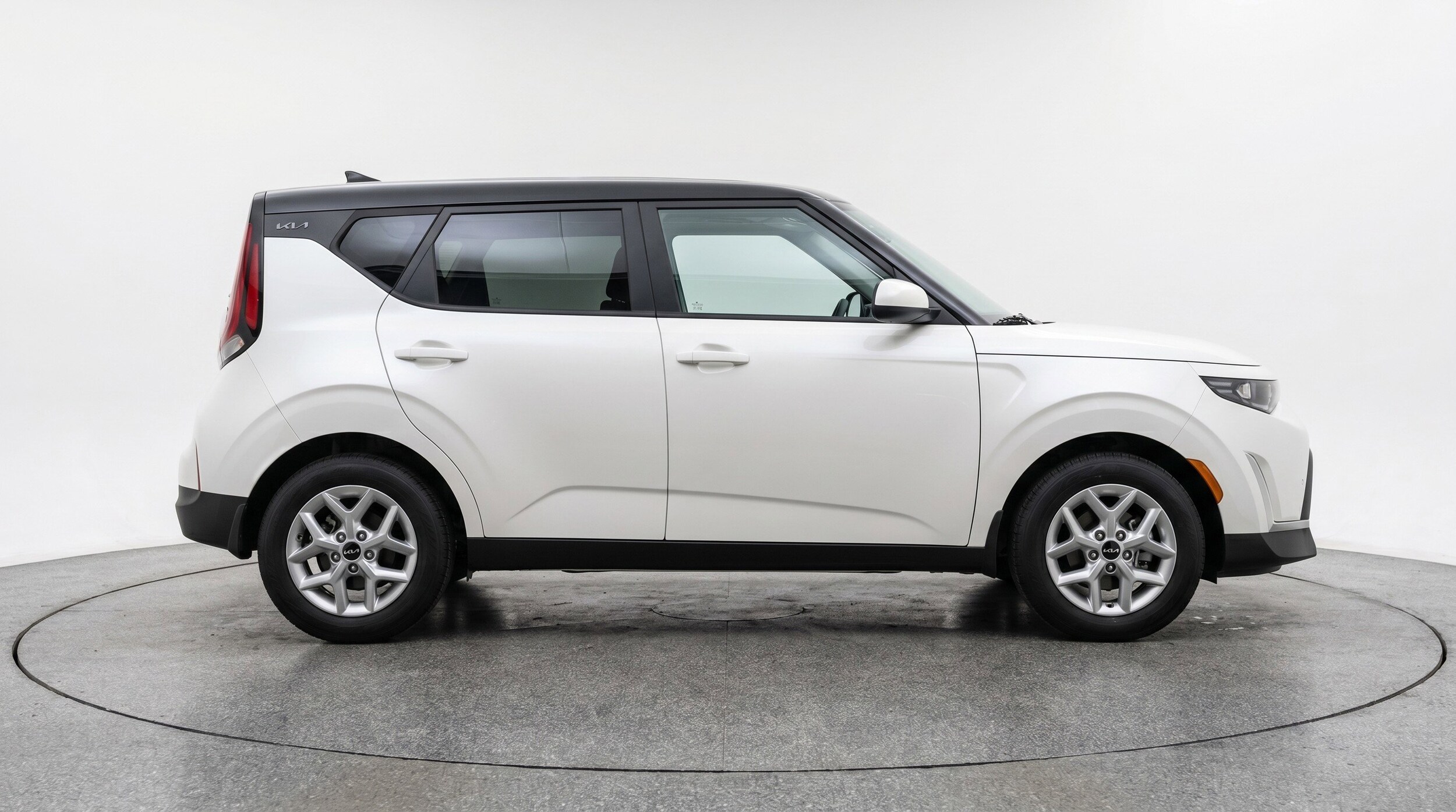 Thumbnail: 2025 Kia Soul - 11