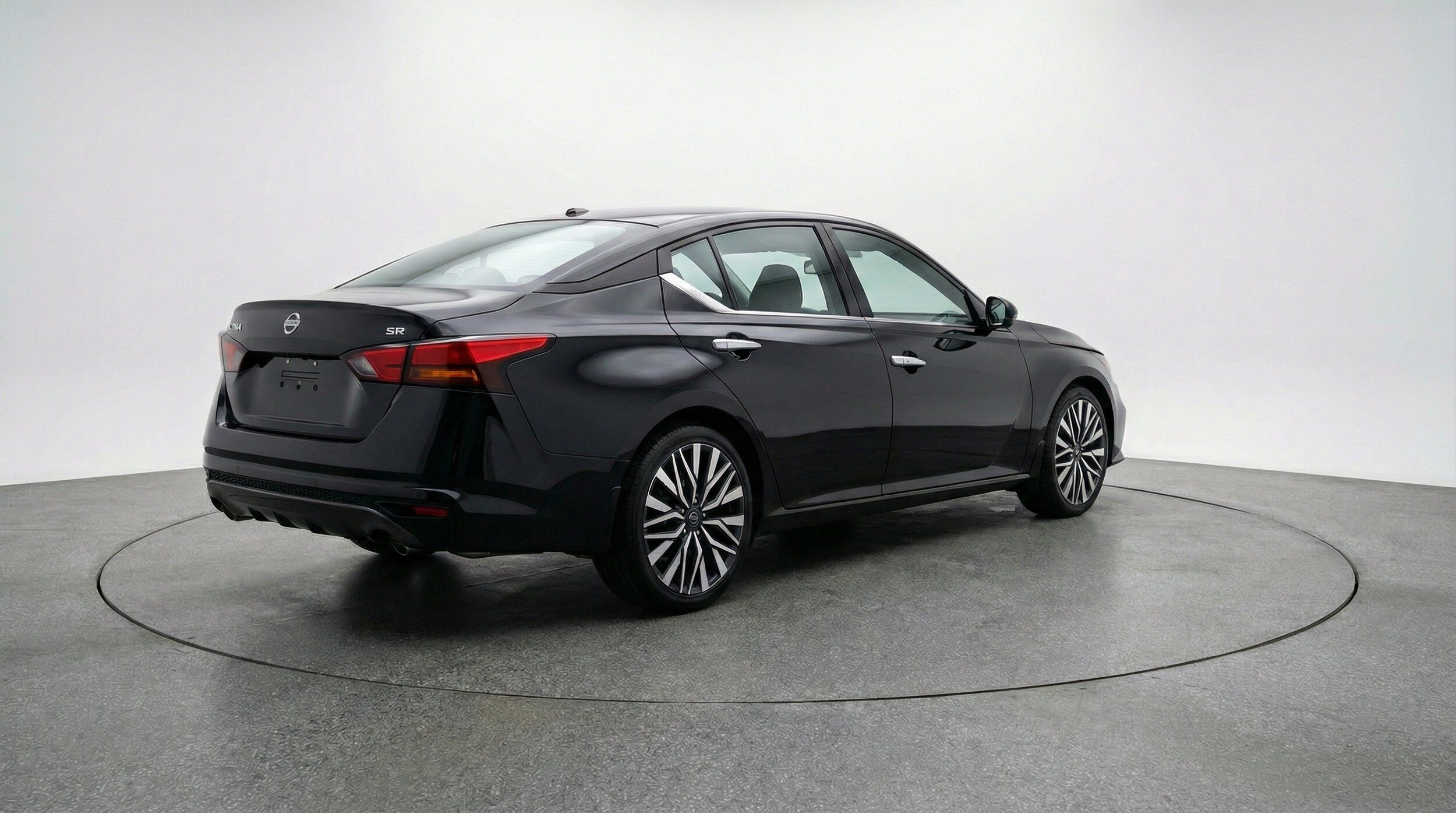 Thumbnail: 2025 Nissan Altima - 9