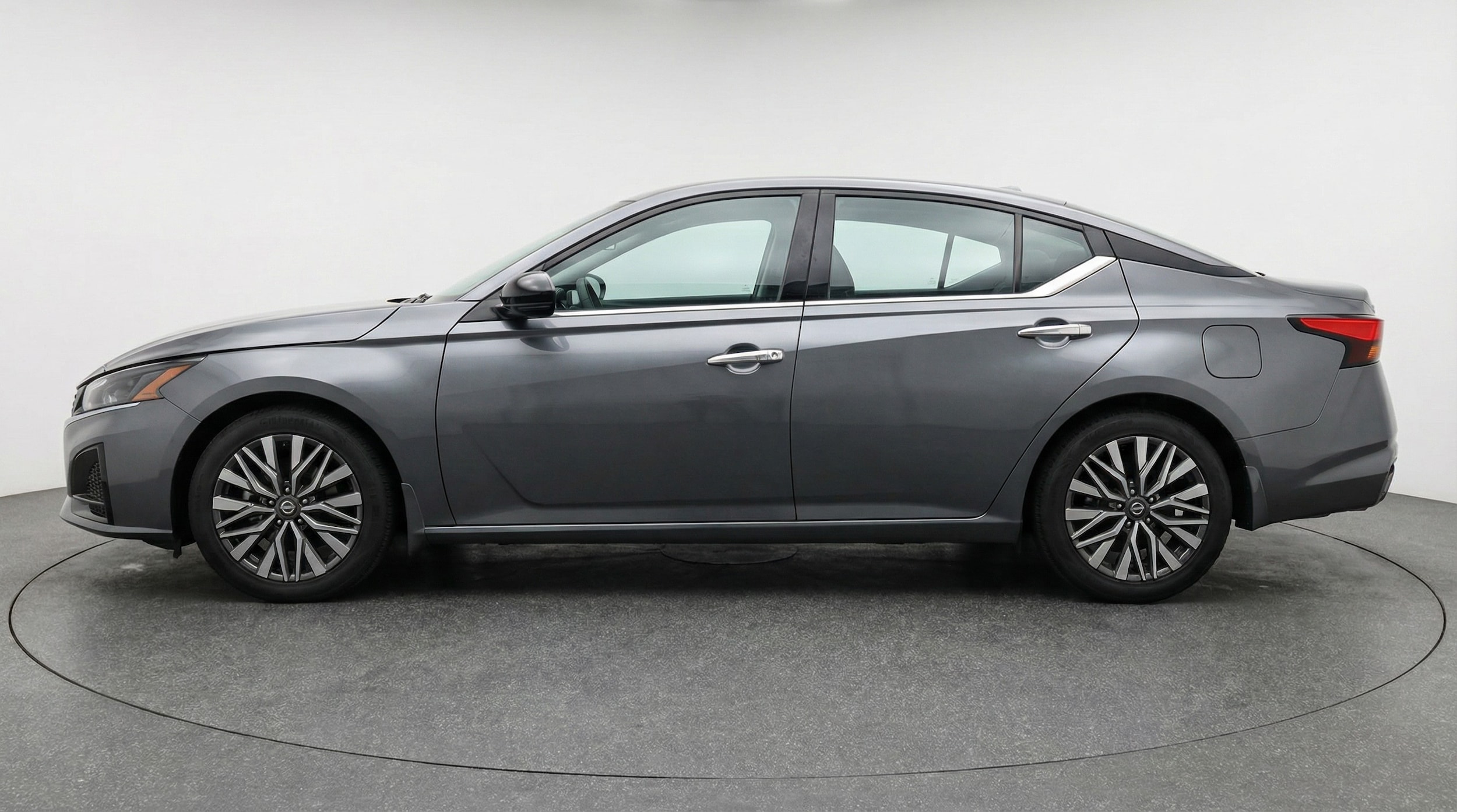 Thumbnail: 2025 Nissan Altima - 4