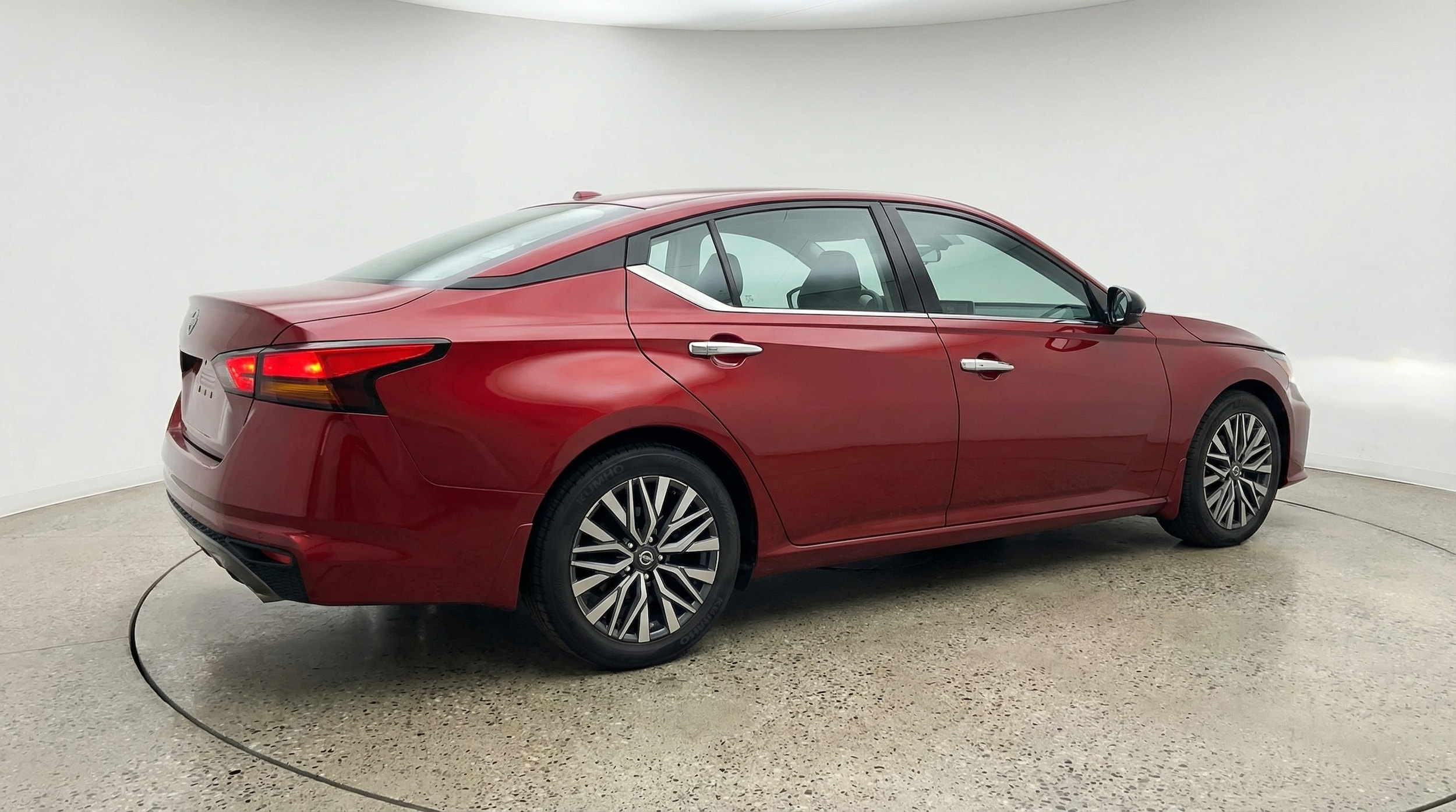 Thumbnail: 2025 Nissan Altima - 7