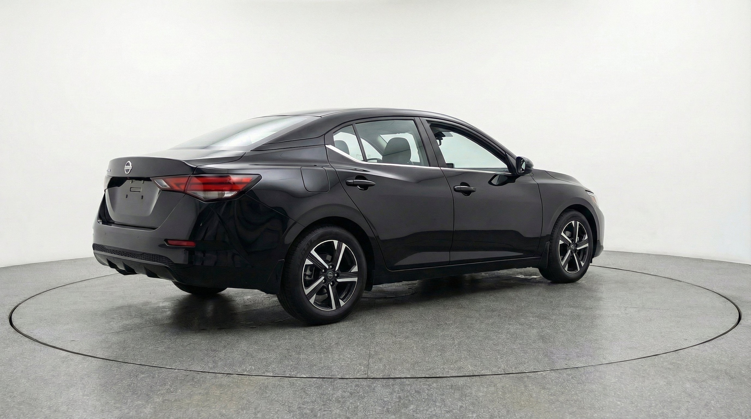 Thumbnail: 2025 Nissan Sentra - 9