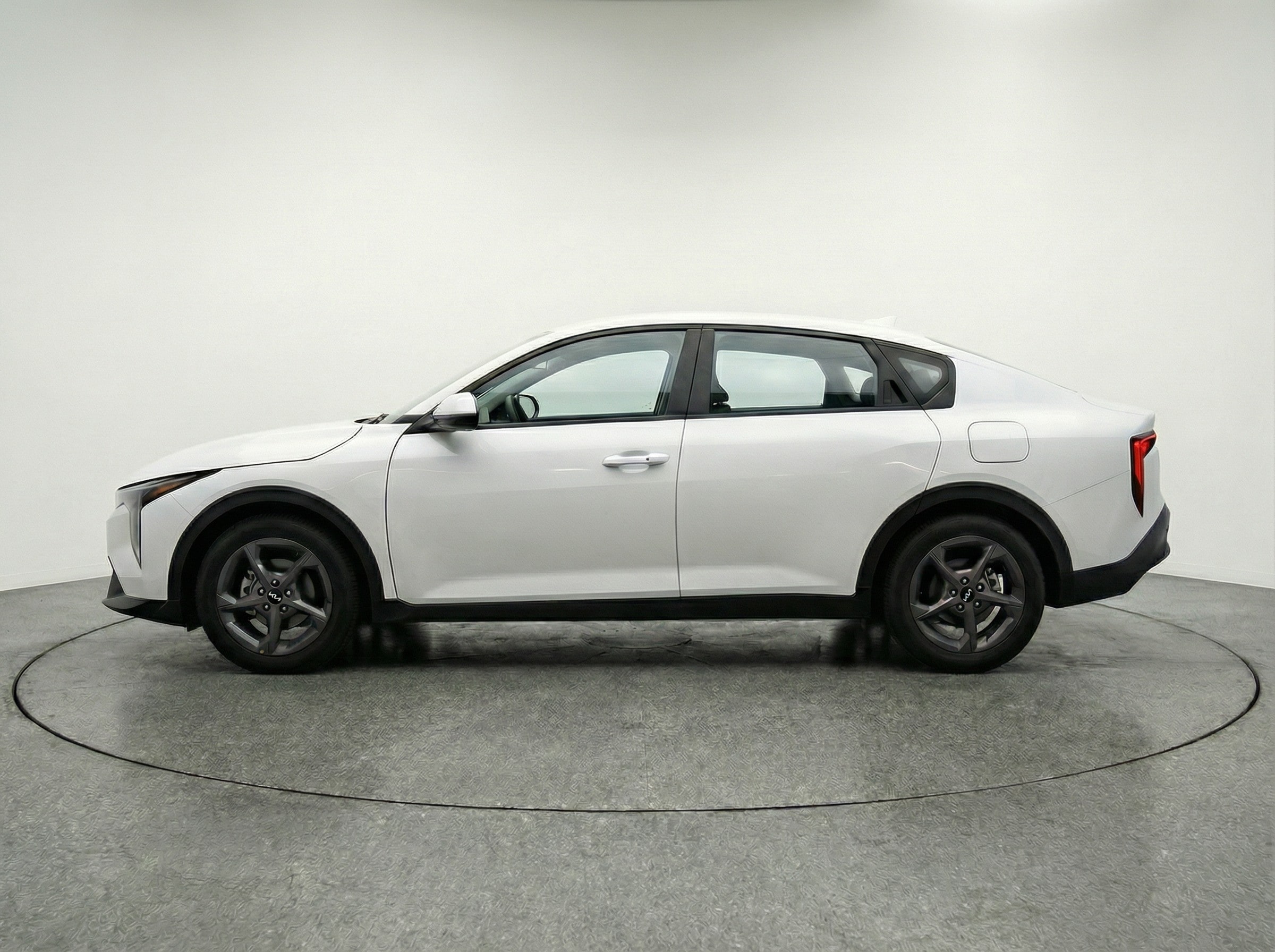 Thumbnail: 2025 Kia K4 - 4