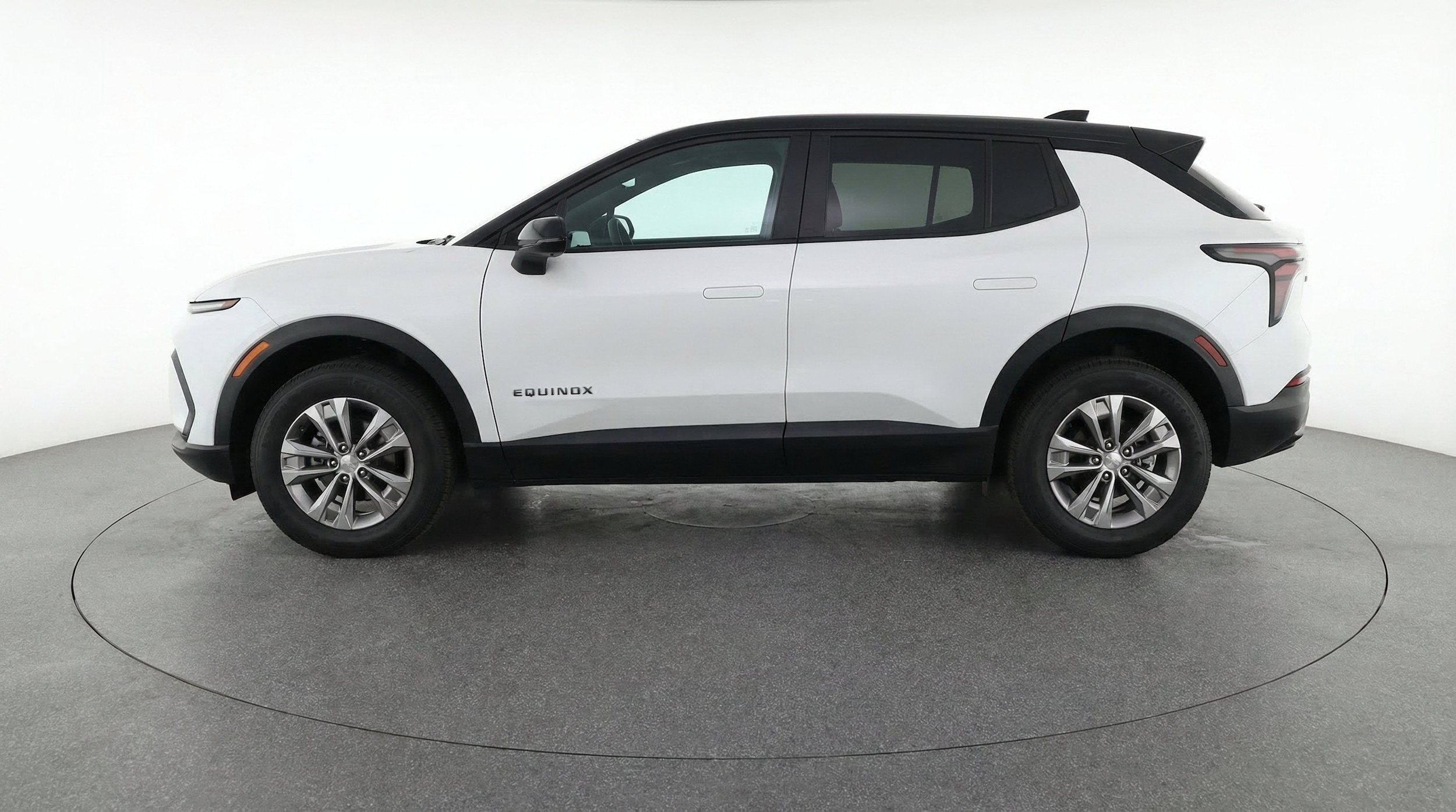 Thumbnail: 2025 Chevrolet Equinox - 5