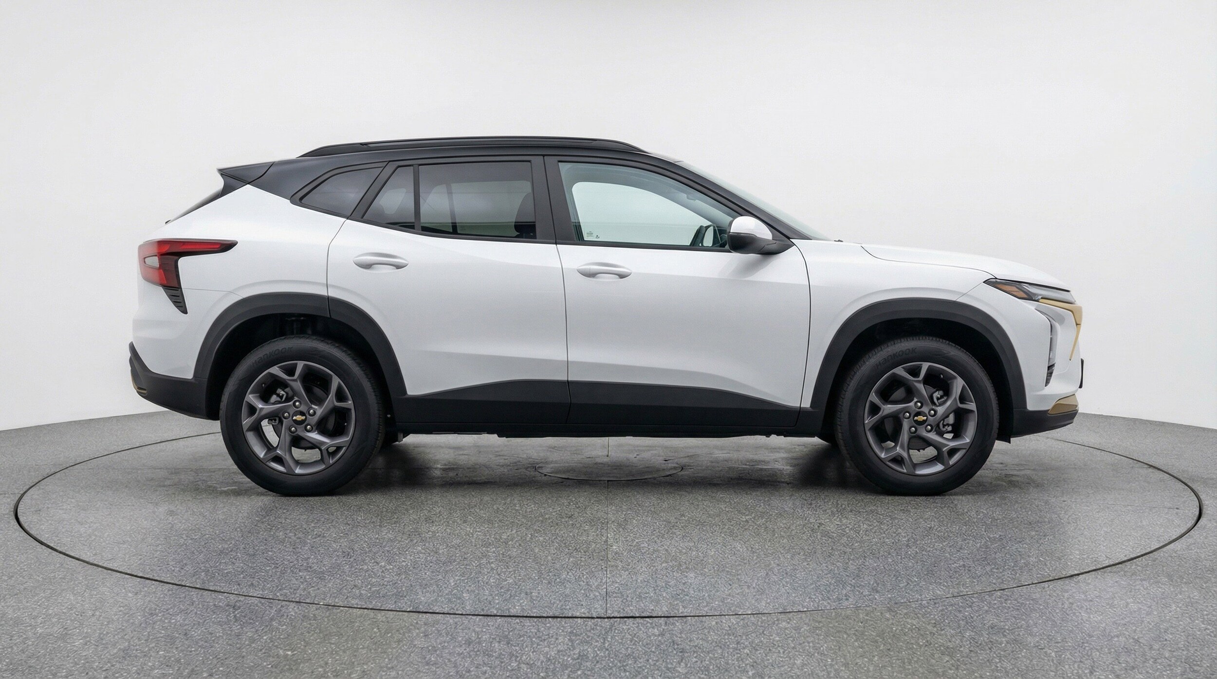 Thumbnail: 2025 Chevrolet Trax - 11