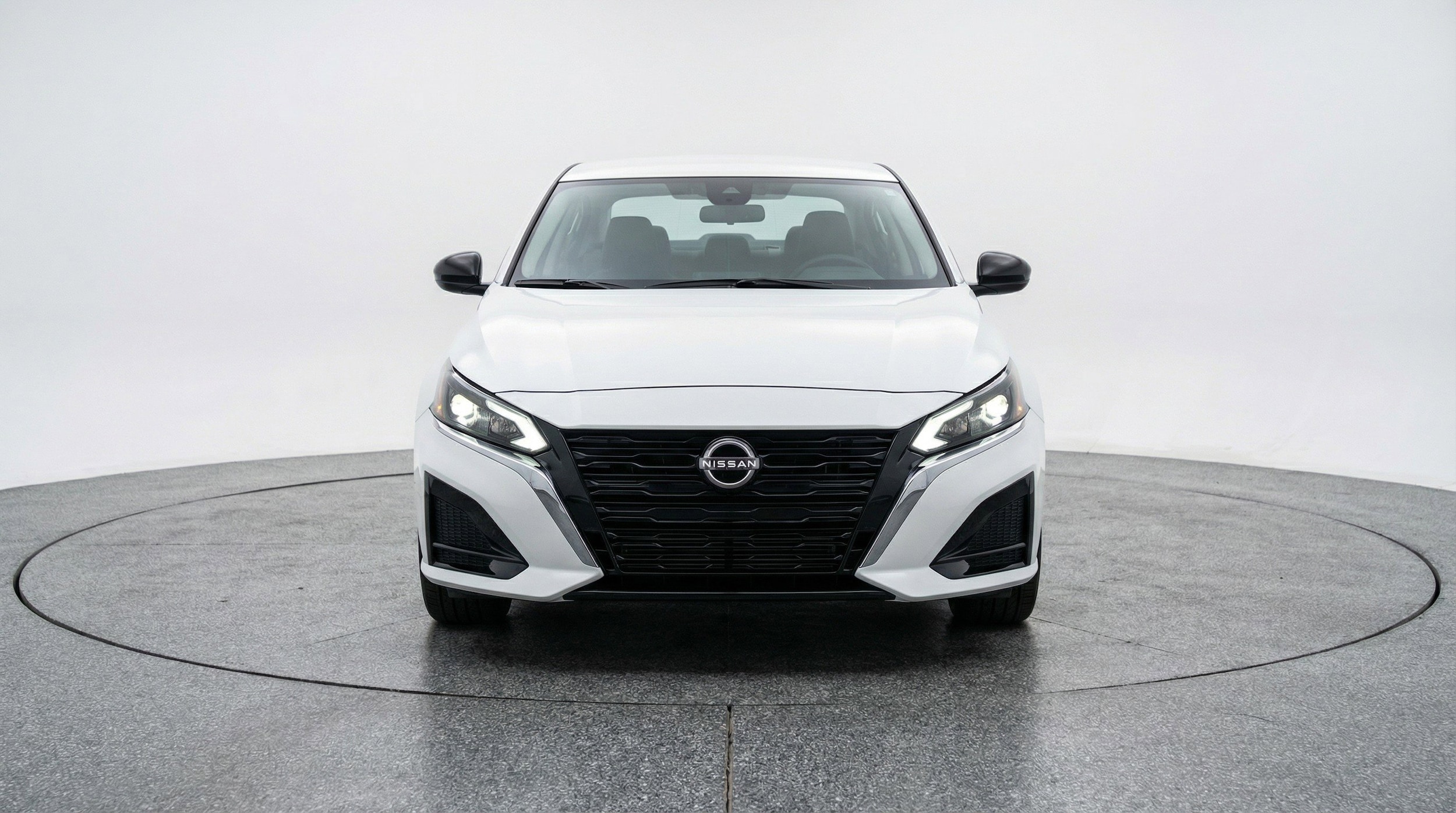 Thumbnail: 2025 Nissan Altima - 2