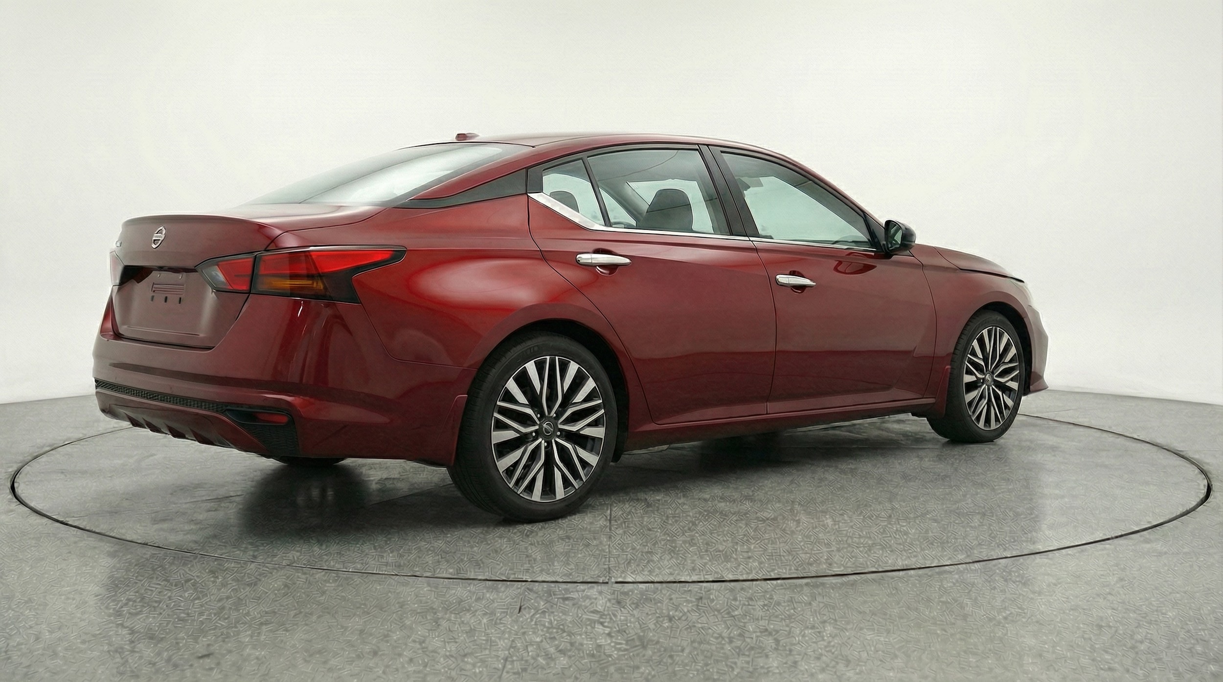 Thumbnail: 2025 Nissan Altima - 7