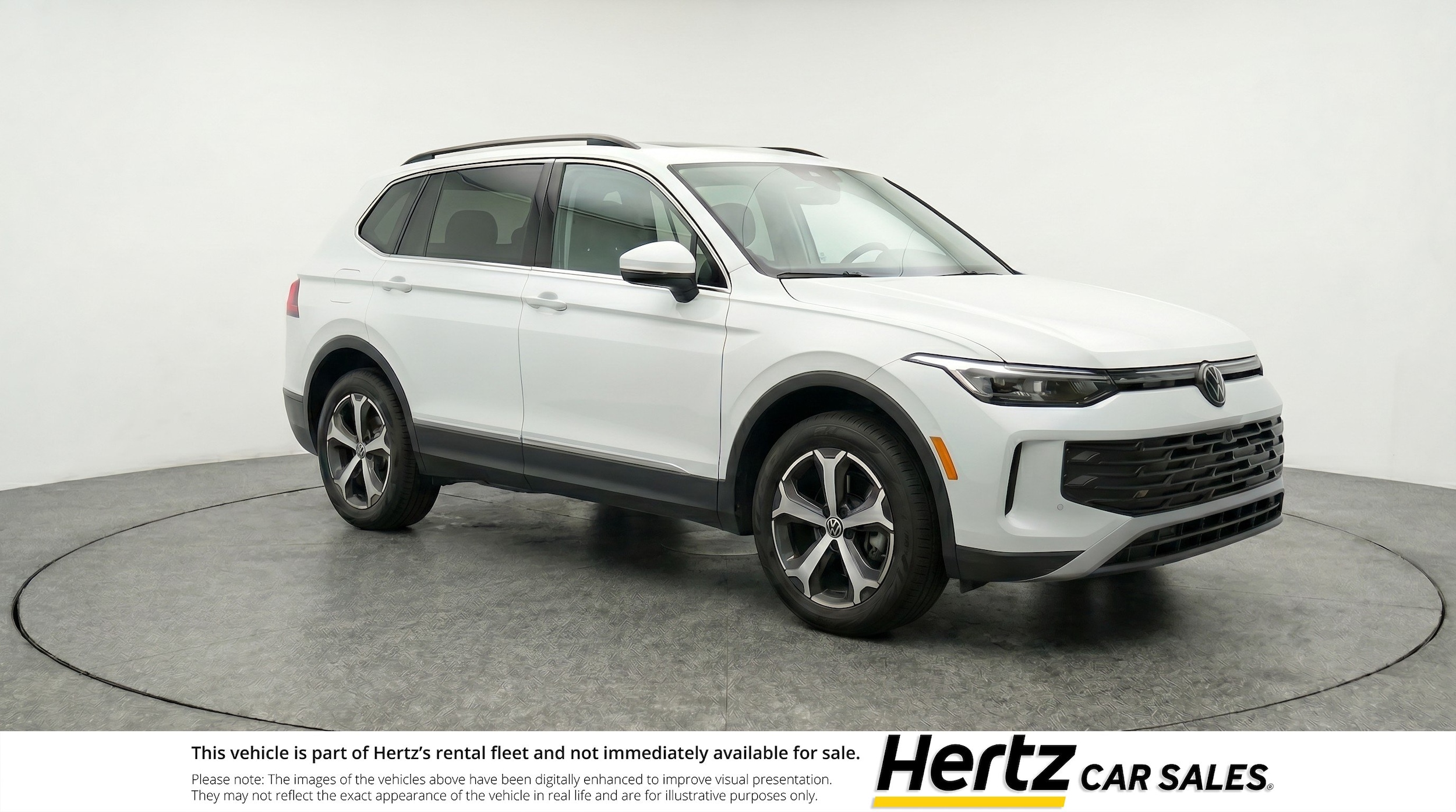 Thumbnail: 2026 Volkswagen Tiguan - 1