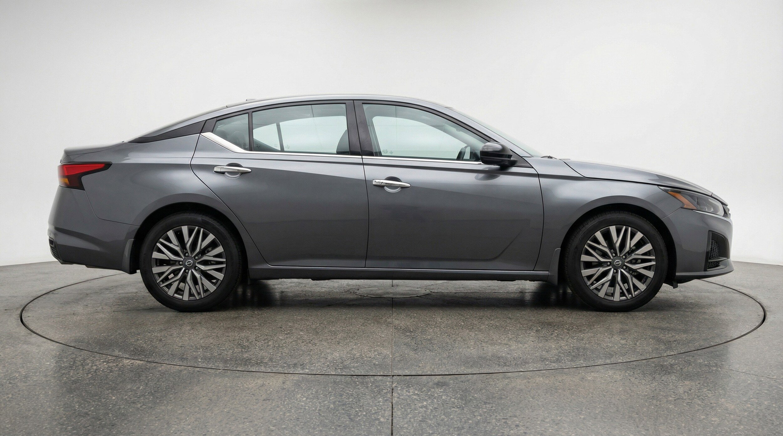 Thumbnail: 2025 Nissan Altima - 11