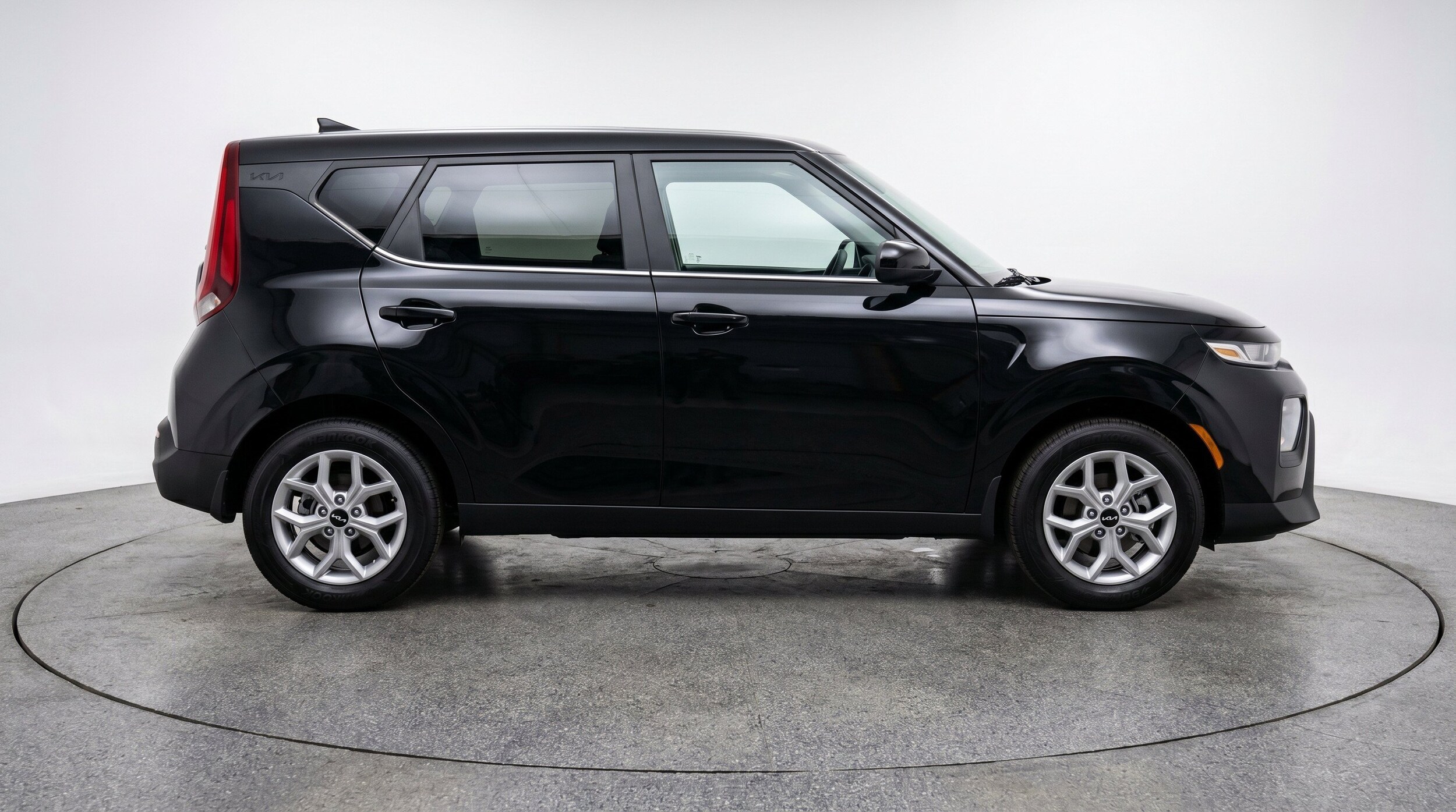 Thumbnail: 2025 Kia Soul - 11