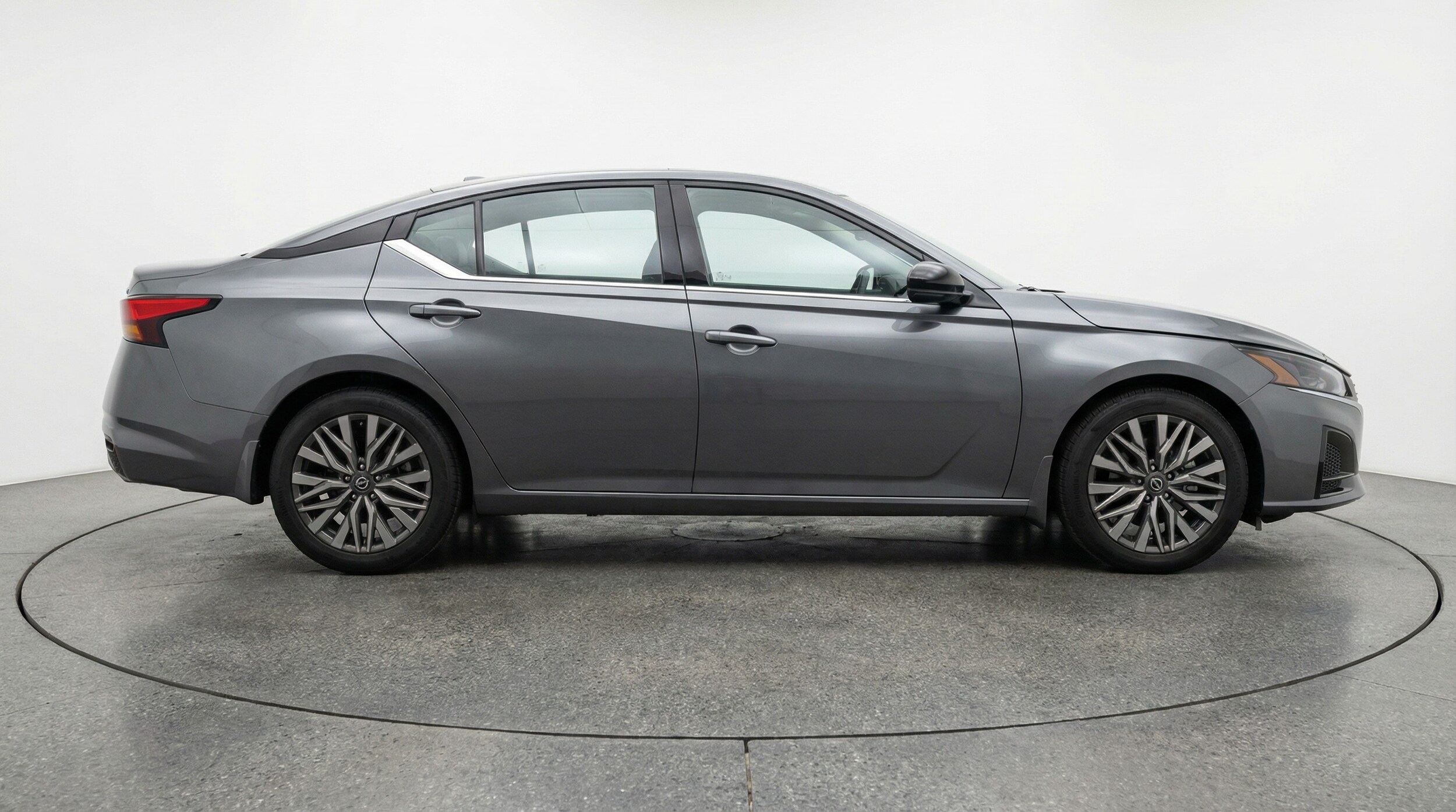 Thumbnail: 2025 Nissan Altima - 8