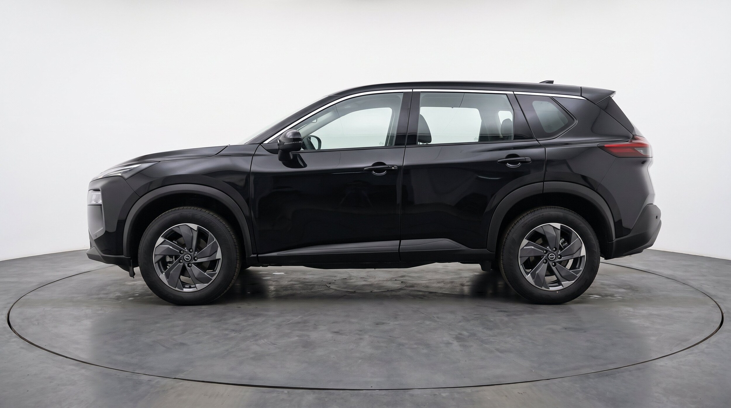 Thumbnail: 2025 Nissan Rogue - 5