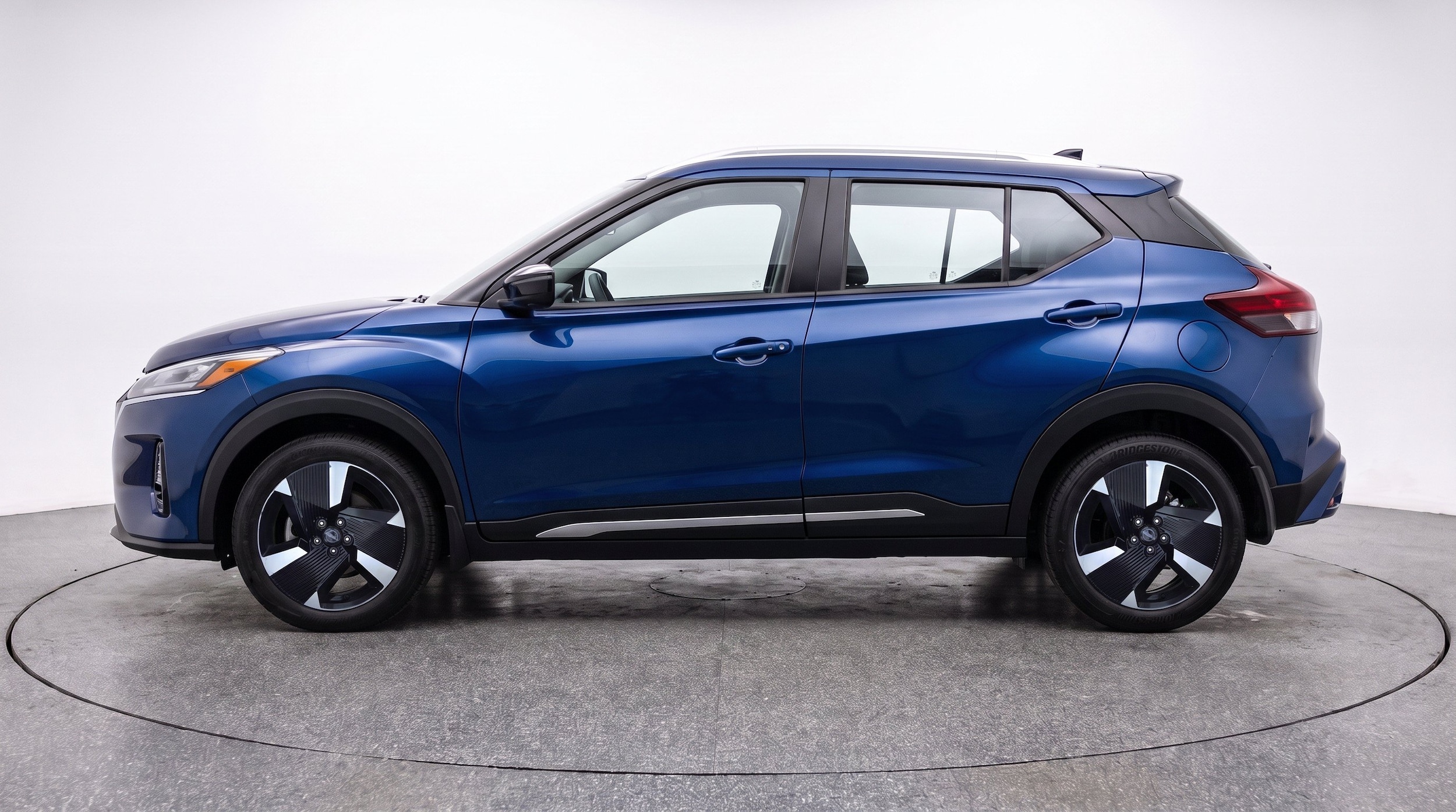Thumbnail: 2026 Nissan Kicks - 5