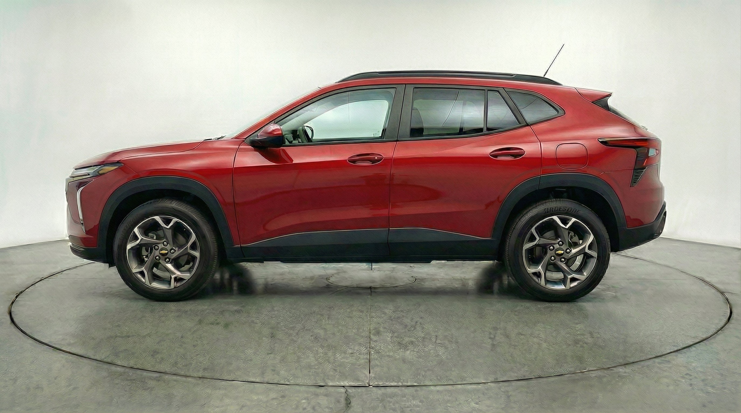 Thumbnail: 2025 Chevrolet Trax - 5