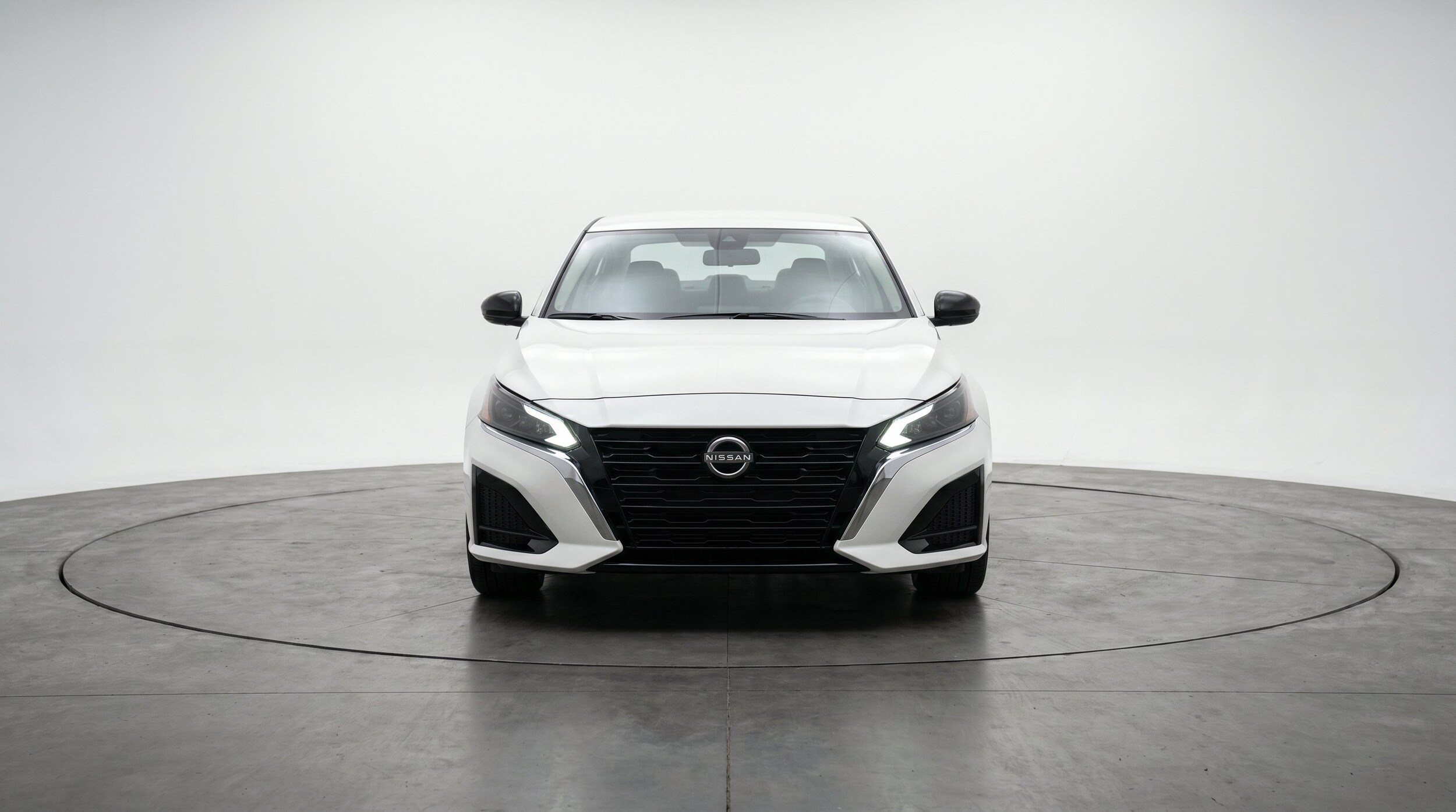 Thumbnail: 2025 Nissan Altima - 2
