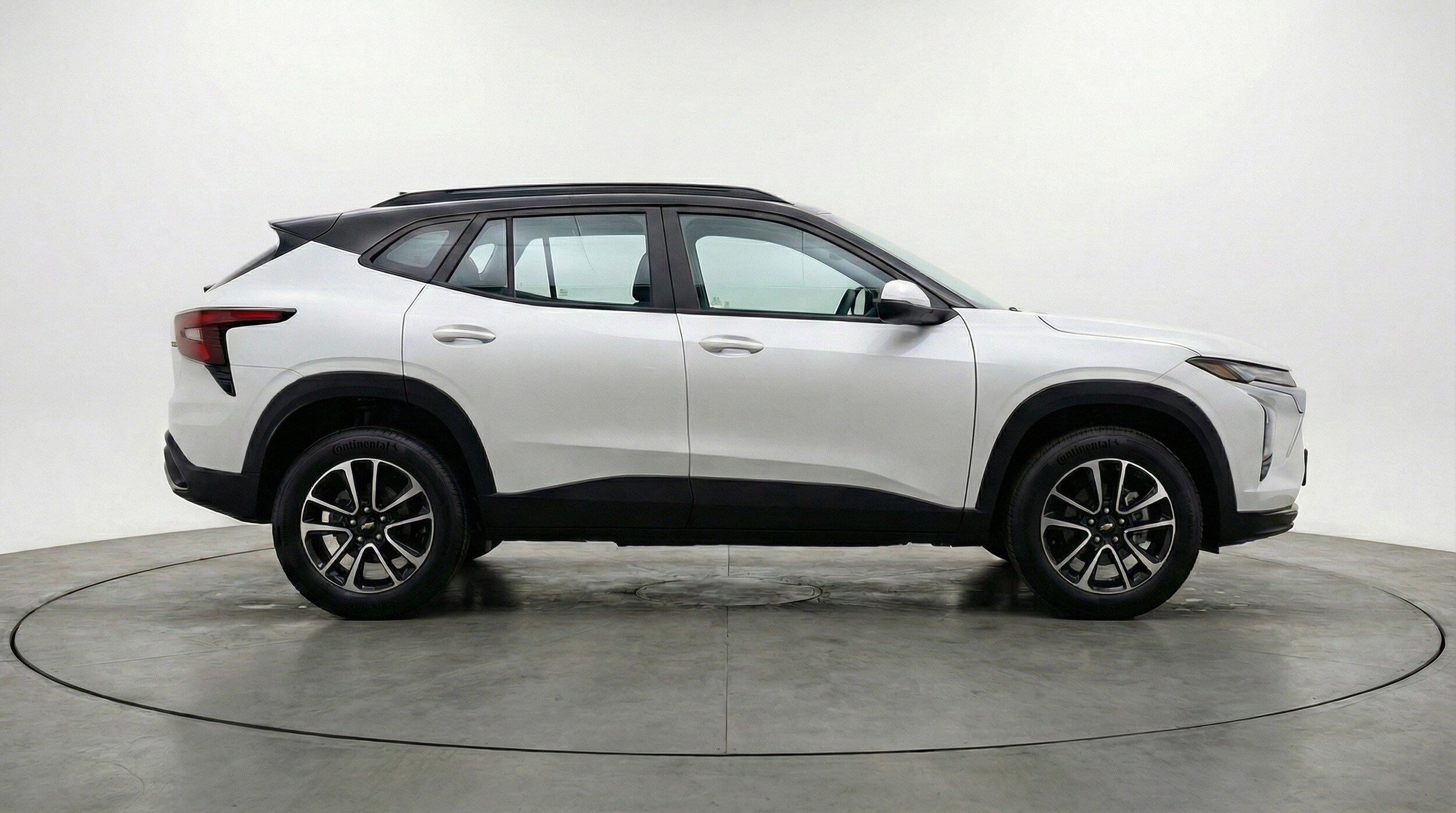 Thumbnail: 2025 Chevrolet TrailBlazer - 11