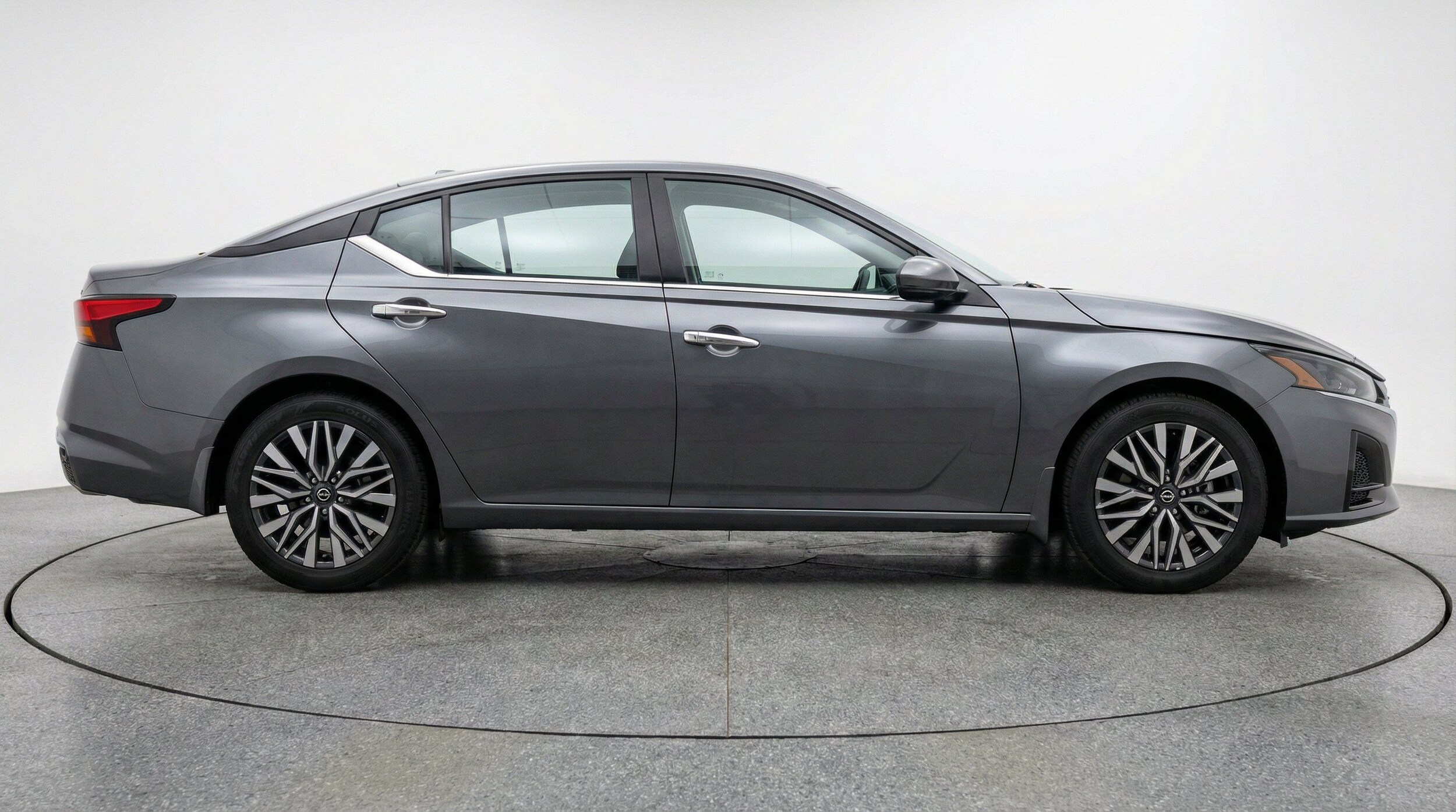 Thumbnail: 2025 Nissan Altima - 11