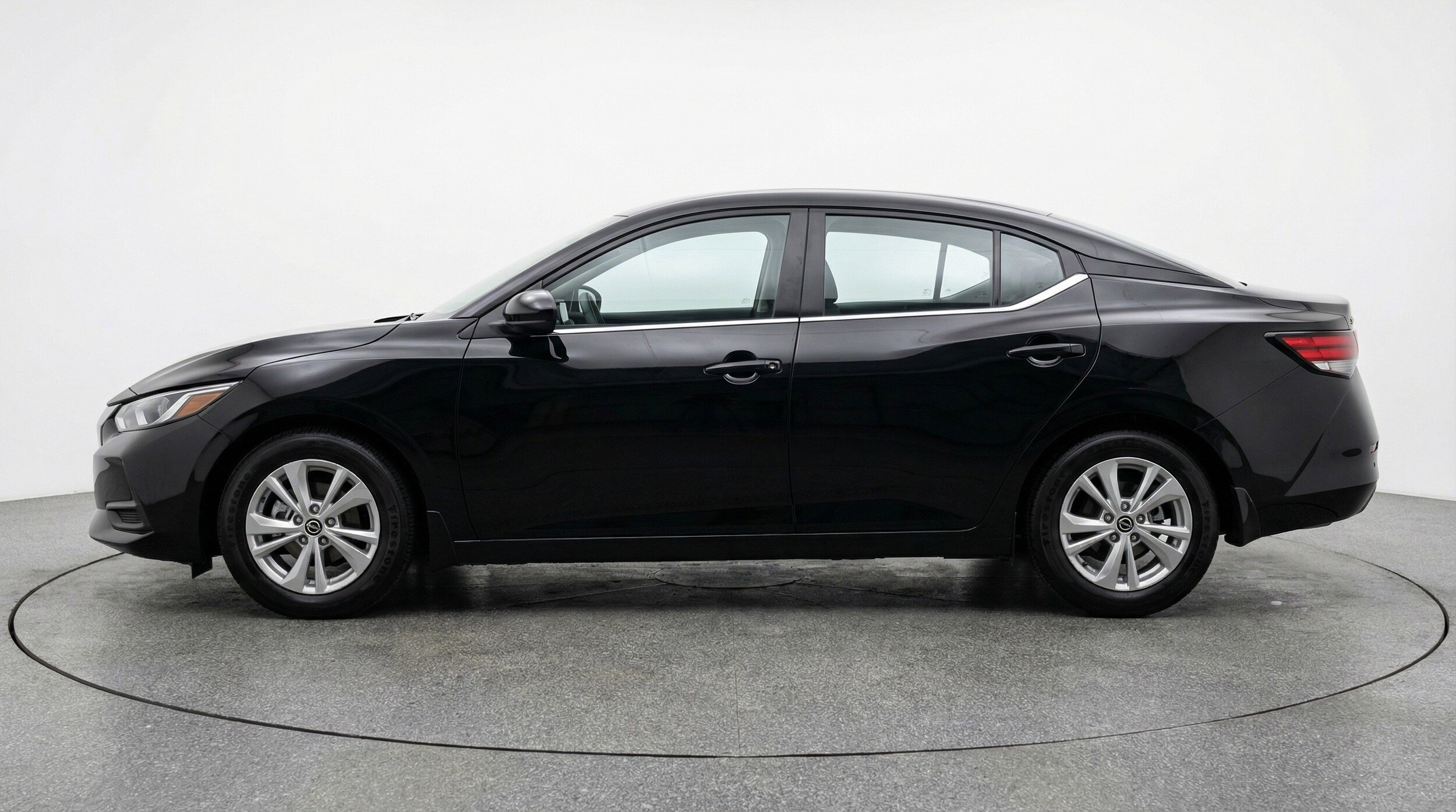 Thumbnail: 2025 Nissan Sentra - 5