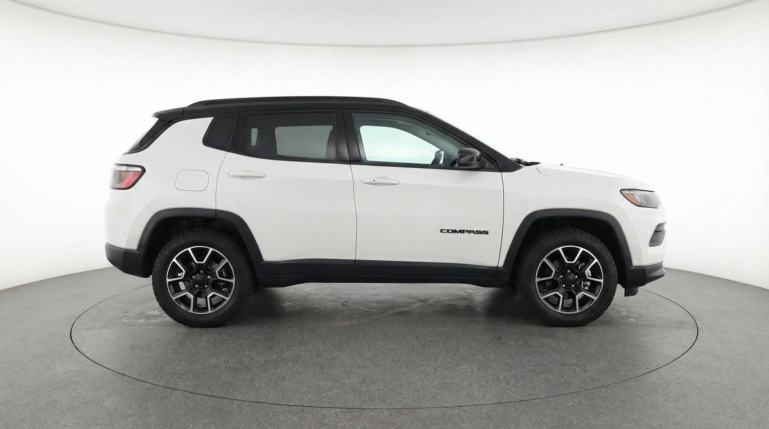 Thumbnail: 2025 Jeep Compass - 11