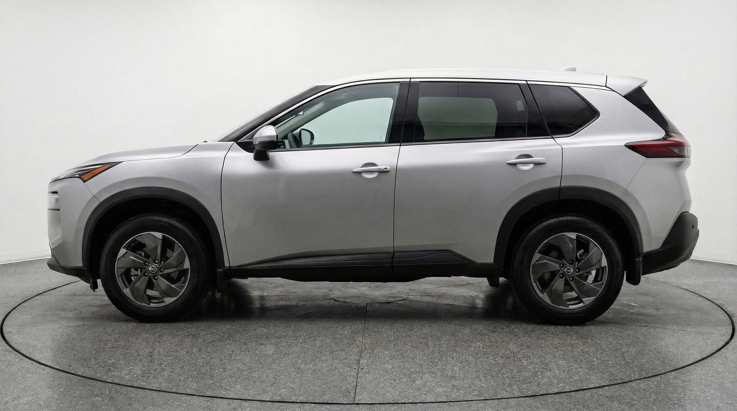 Thumbnail: 2025 Nissan Rogue - 5