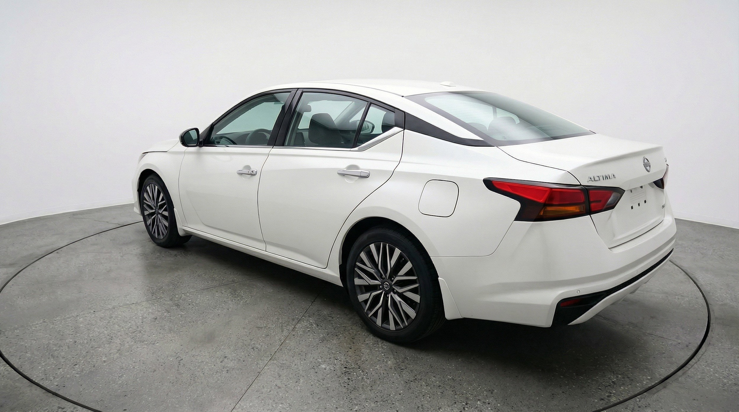 Thumbnail: 2025 Nissan Altima - 6