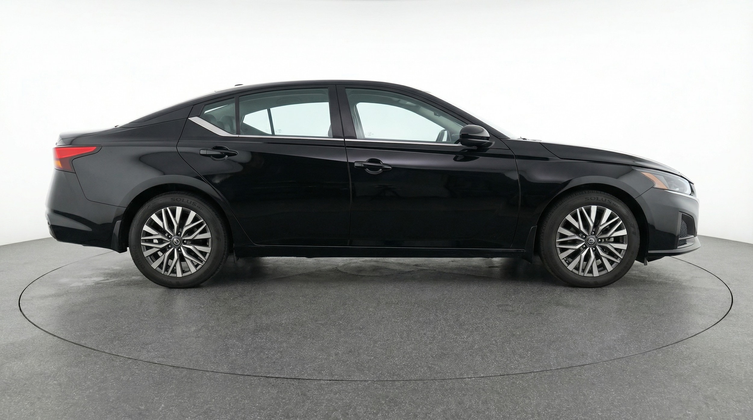 Thumbnail: 2025 Nissan Altima - 8