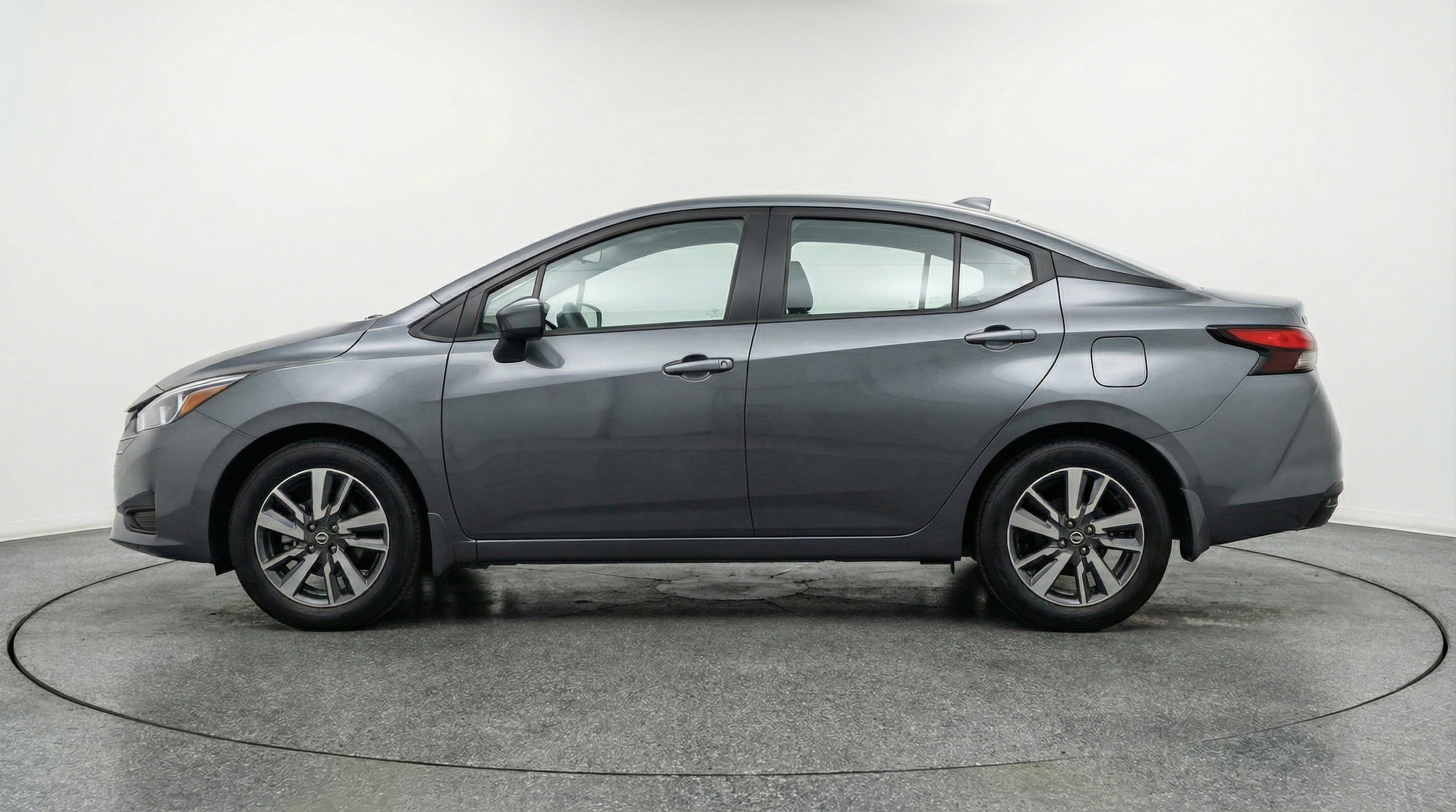 Thumbnail: 2025 Nissan Versa - 5