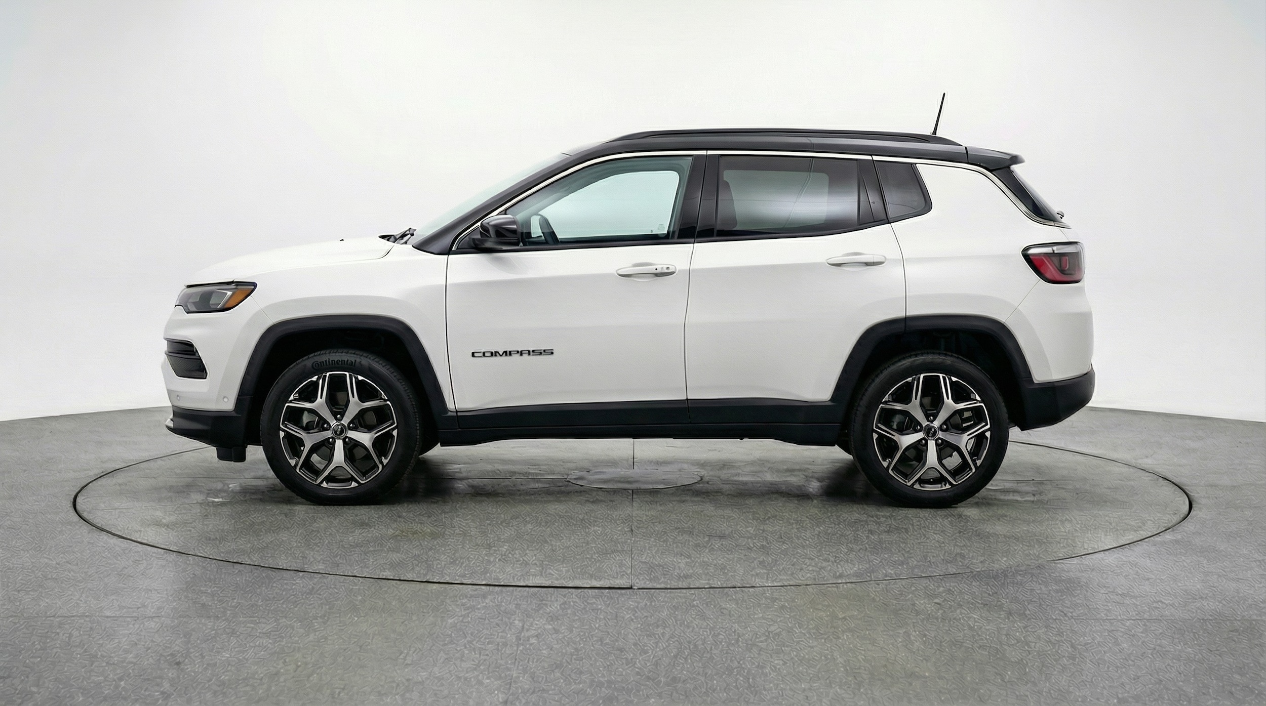 Thumbnail: 2025 Jeep Compass - 4