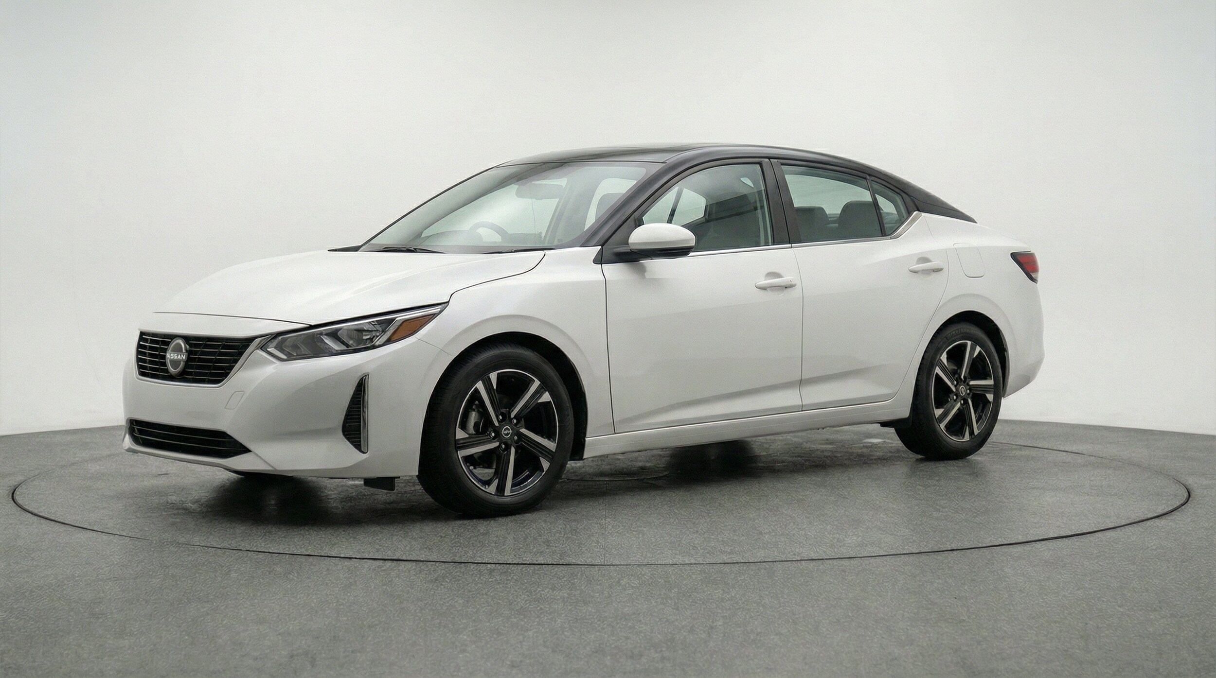 Thumbnail: 2025 Nissan Sentra - 3