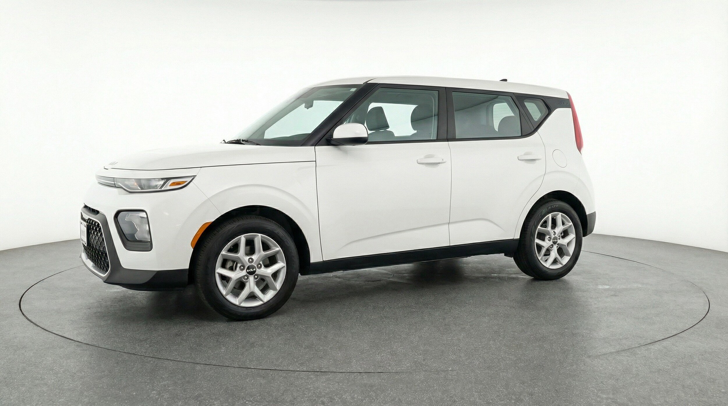 Thumbnail: 2025 Kia Soul - 3