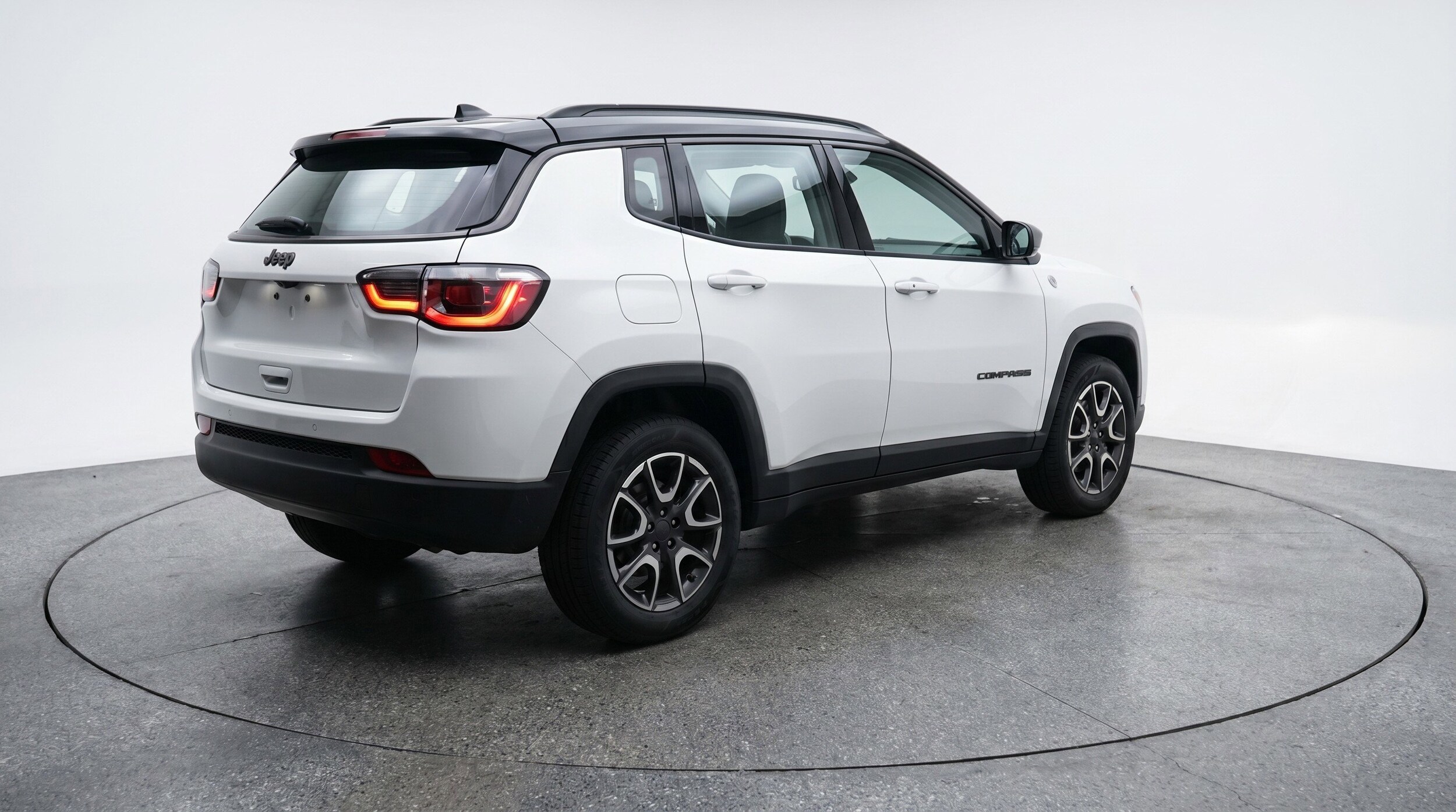 Thumbnail: 2025 Jeep Compass - 9