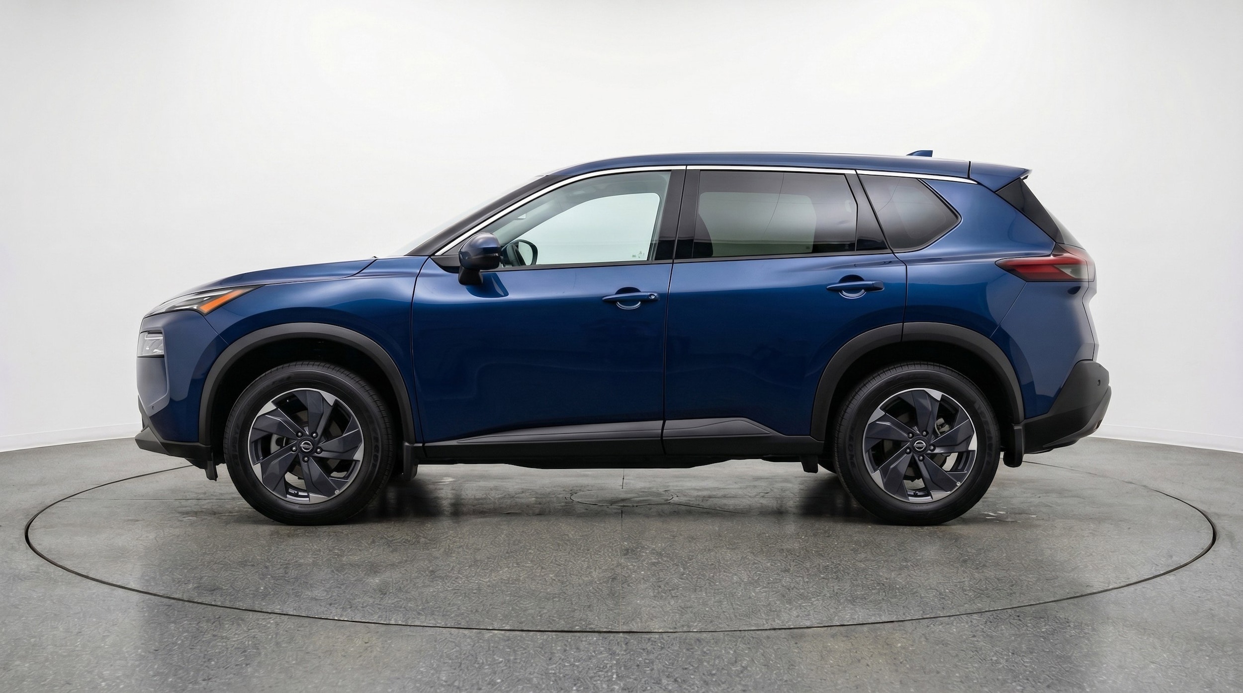 Thumbnail: 2025 Nissan Rogue - 5