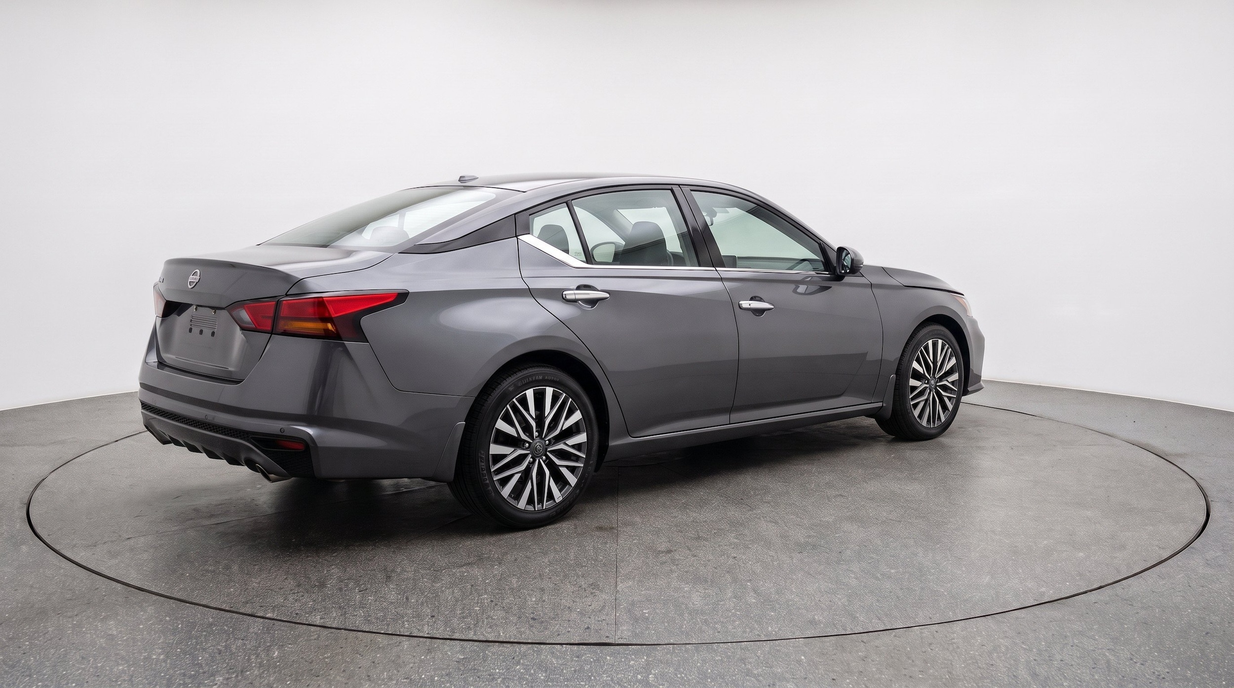 Thumbnail: 2025 Nissan Altima - 9