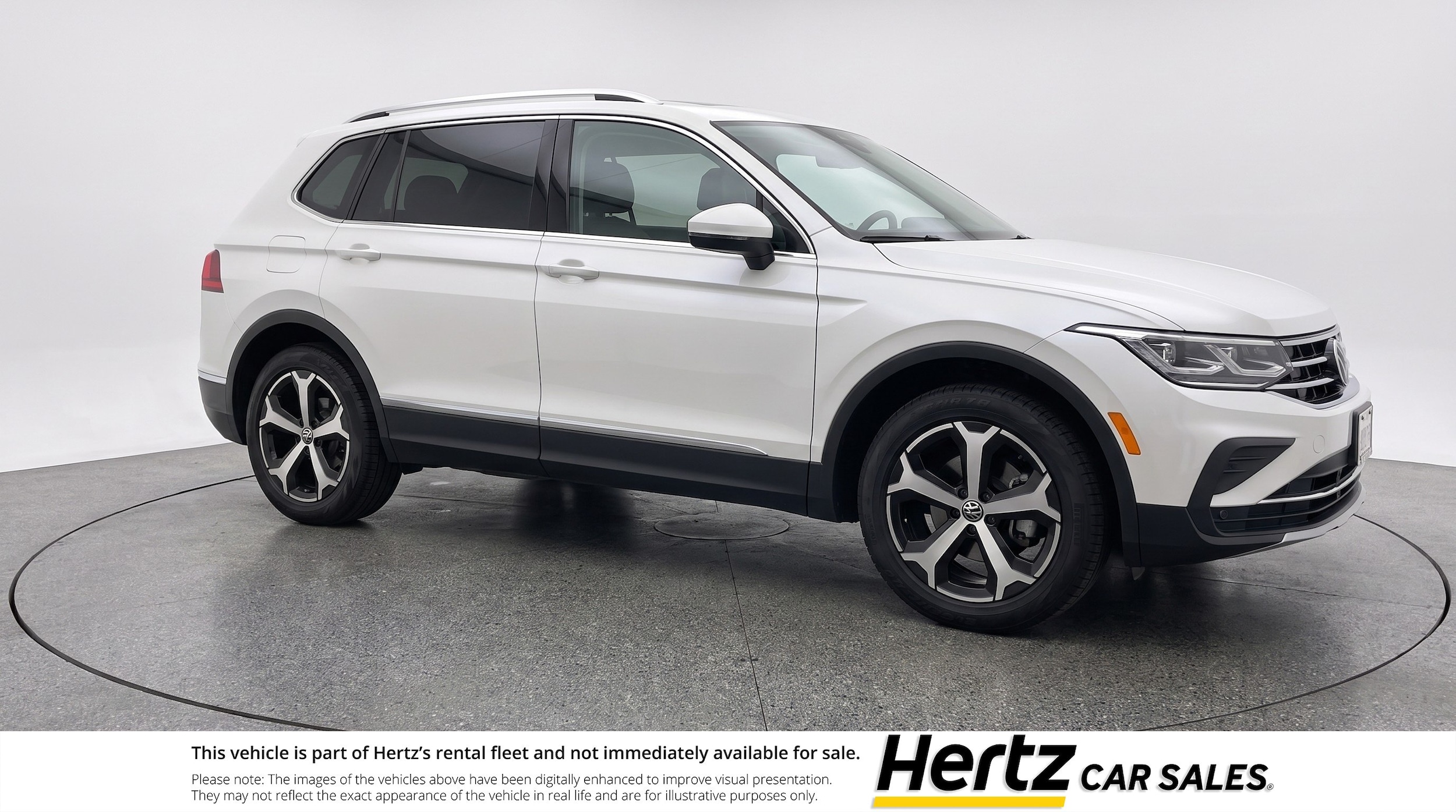 Thumbnail: 2026 Volkswagen Tiguan - 1