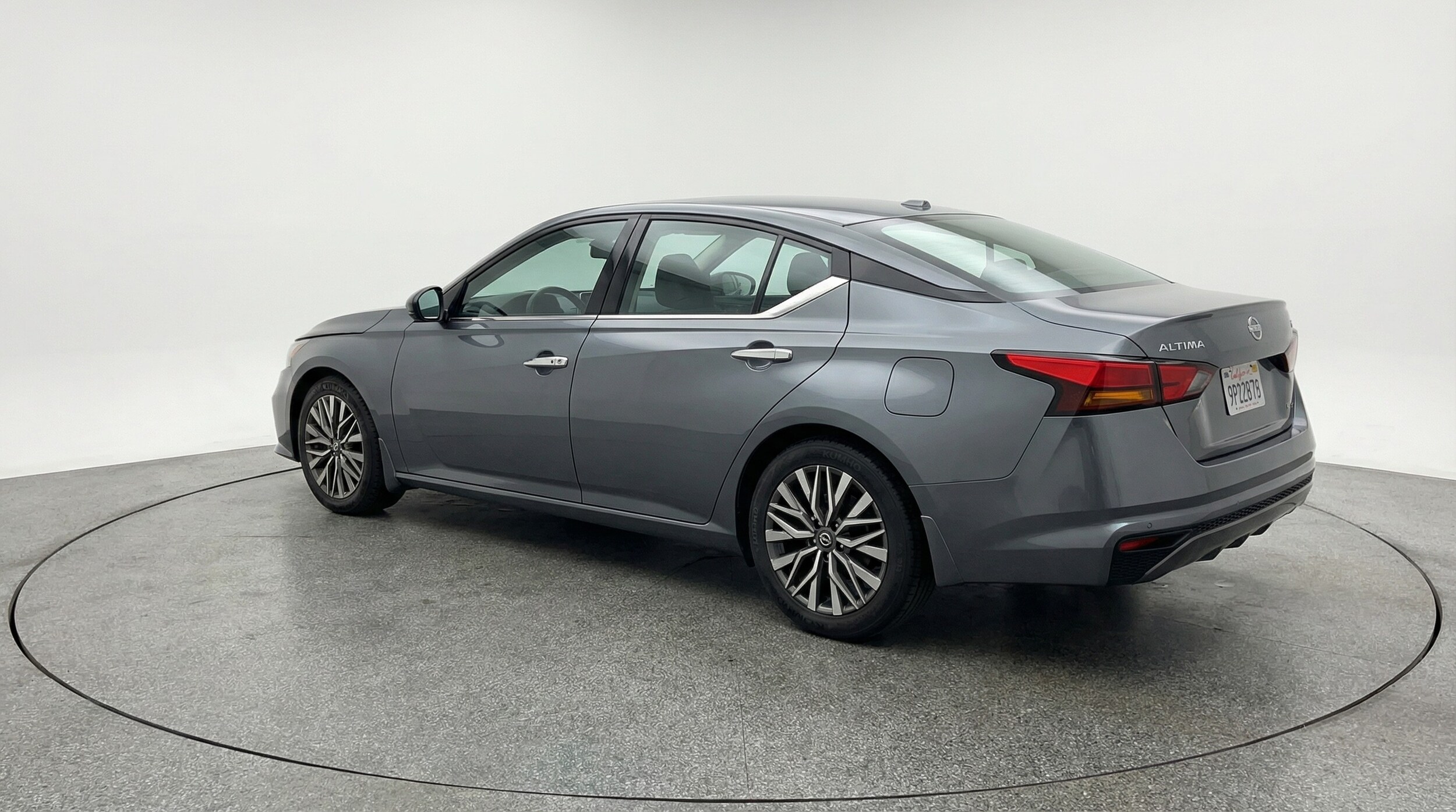 Thumbnail: 2025 Nissan Altima - 5