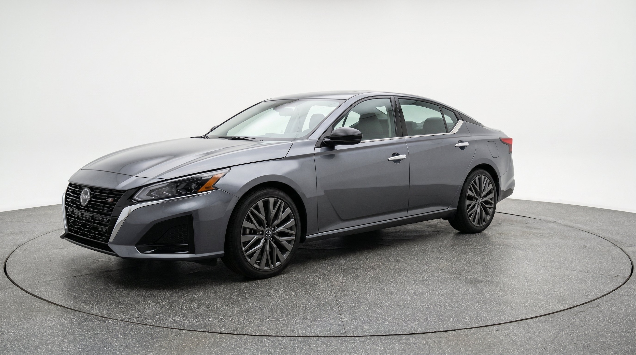 Thumbnail: 2025 Nissan Altima - 3