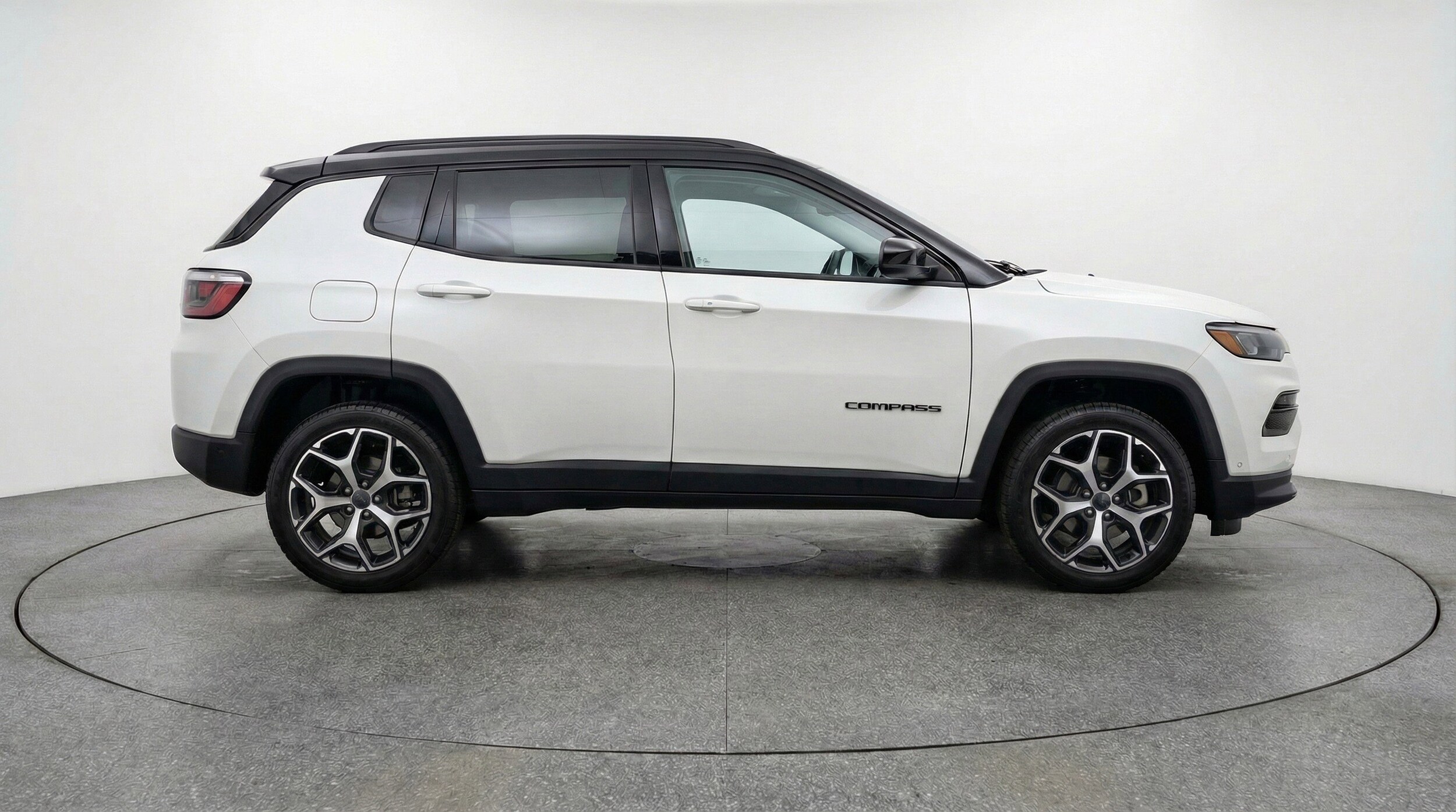 Thumbnail: 2025 Jeep Compass - 11