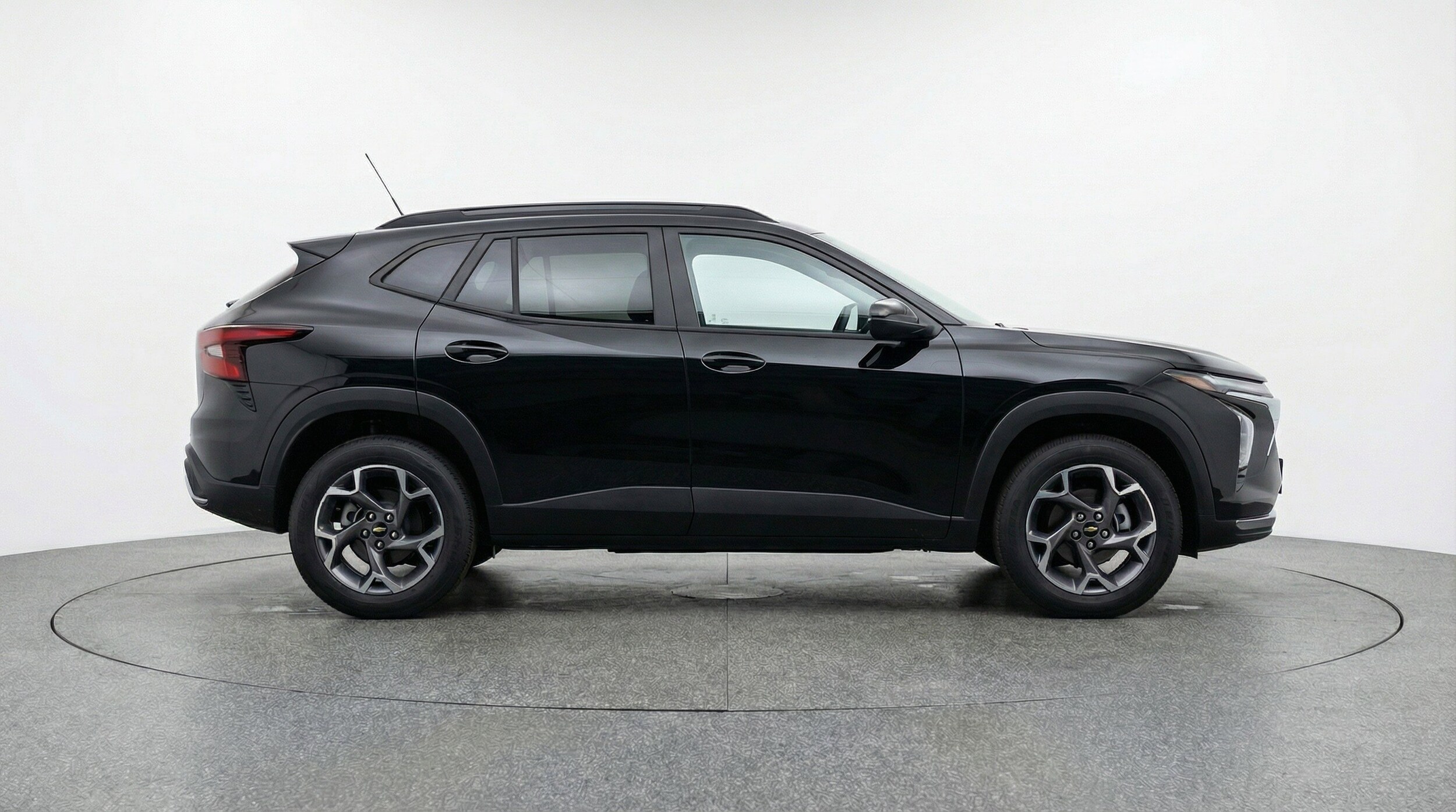 Thumbnail: 2025 Chevrolet Trax - 11