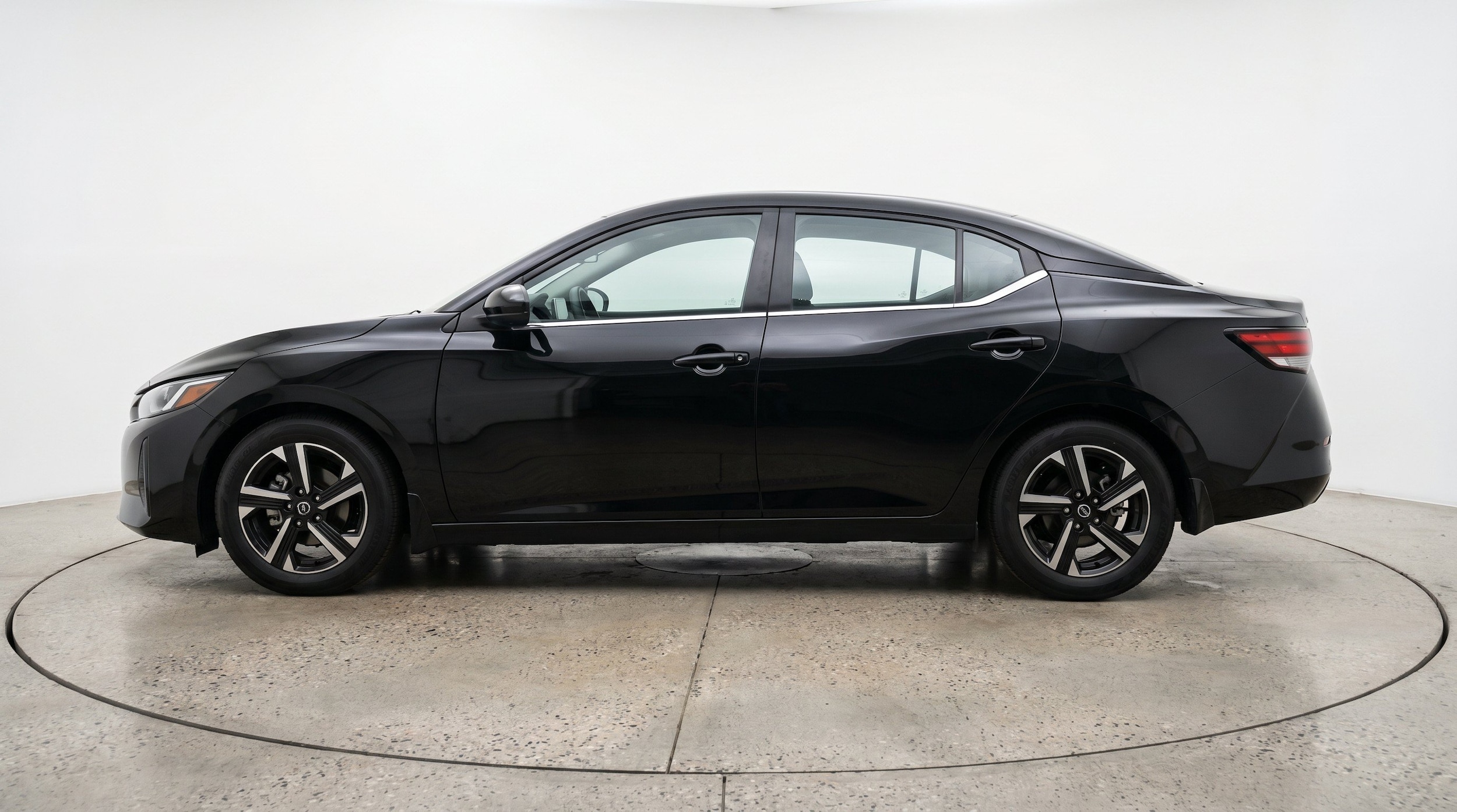 Thumbnail: 2024 Nissan Sentra - 5