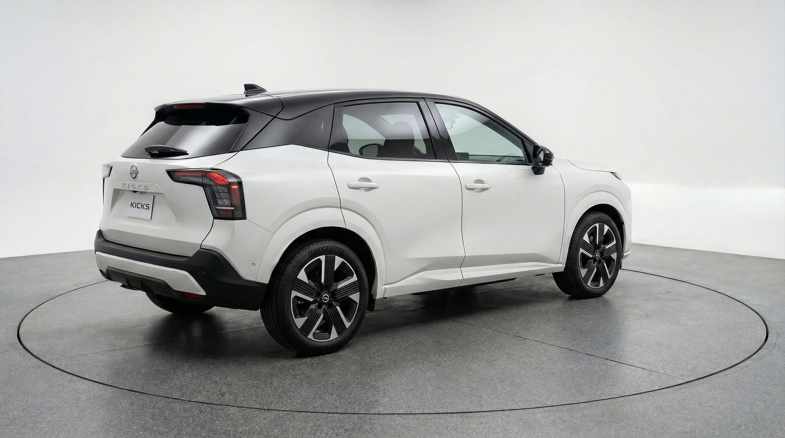 Thumbnail: 2026 Nissan Kicks - 9