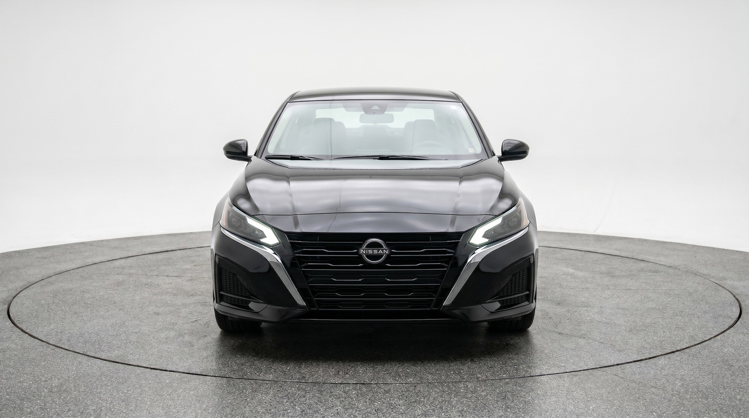 Thumbnail: 2025 Nissan Altima - 2