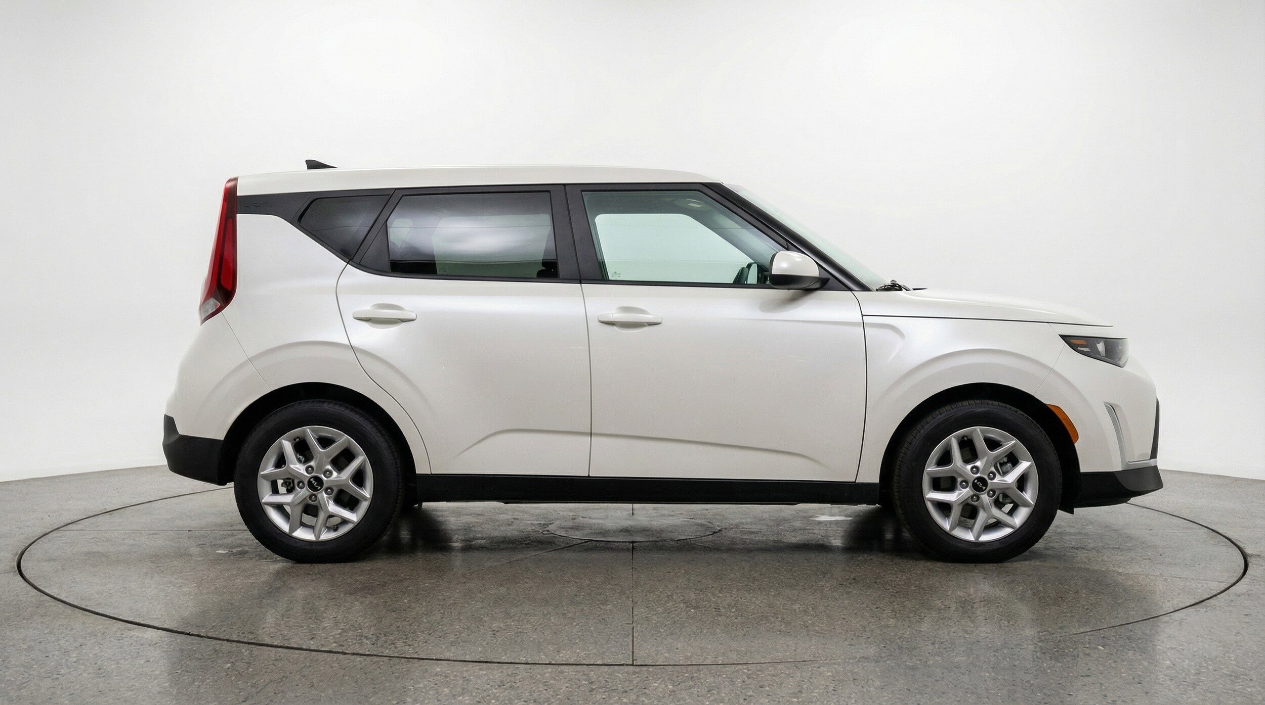 Thumbnail: 2025 Kia Soul - 11